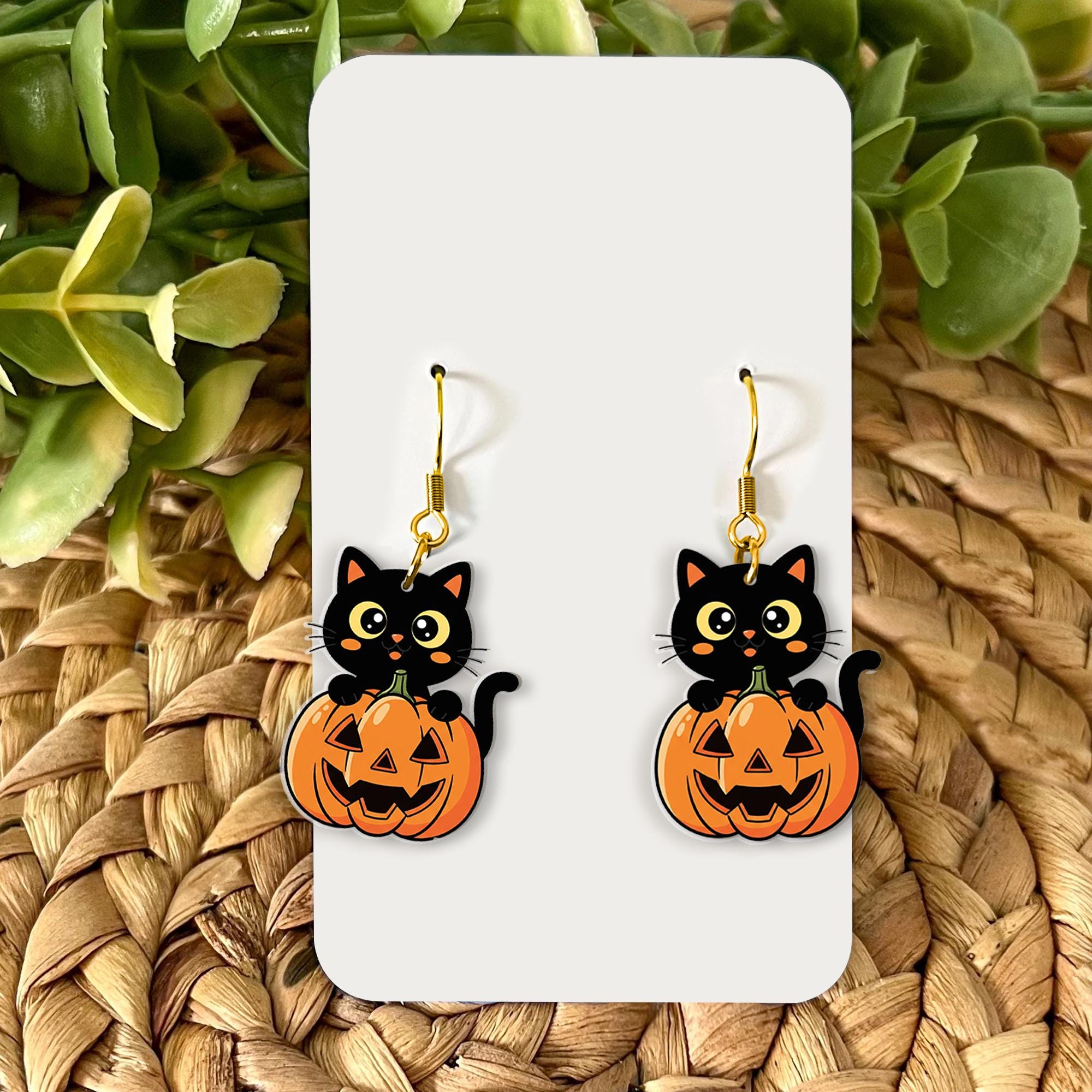Cute Black Cat Pumpkin Earrings – Halloween Dangle Earrings, Spooky Fall Jewelry, Cat Lover Gift, Trick or Treat Accessories, Fall Earrings