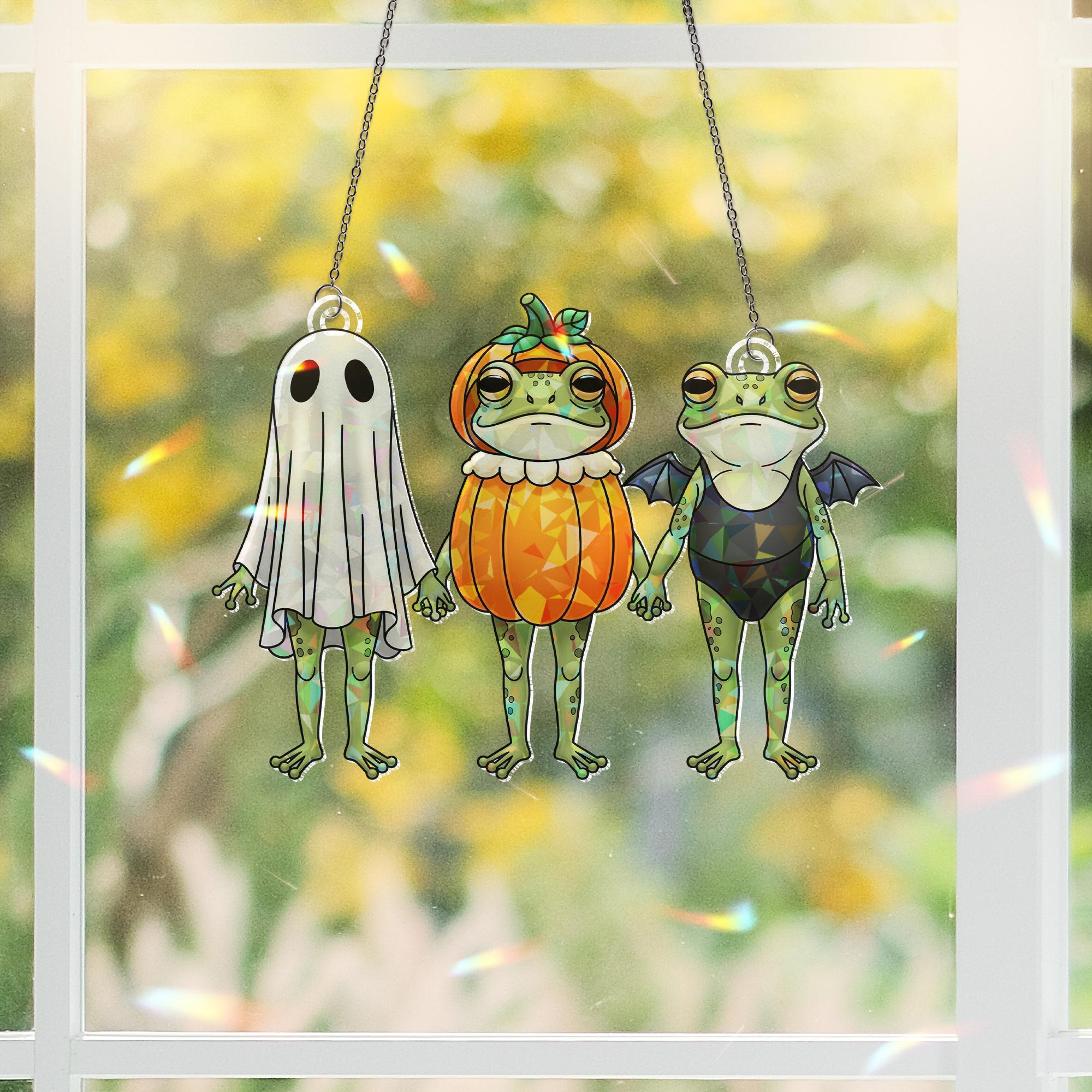 Cute Halloween Frog Window Hanging – Holographic Ghost, Pumpkin & Bat Frogs Suncatcher, Spooky Fall Decor for Frog Lovers