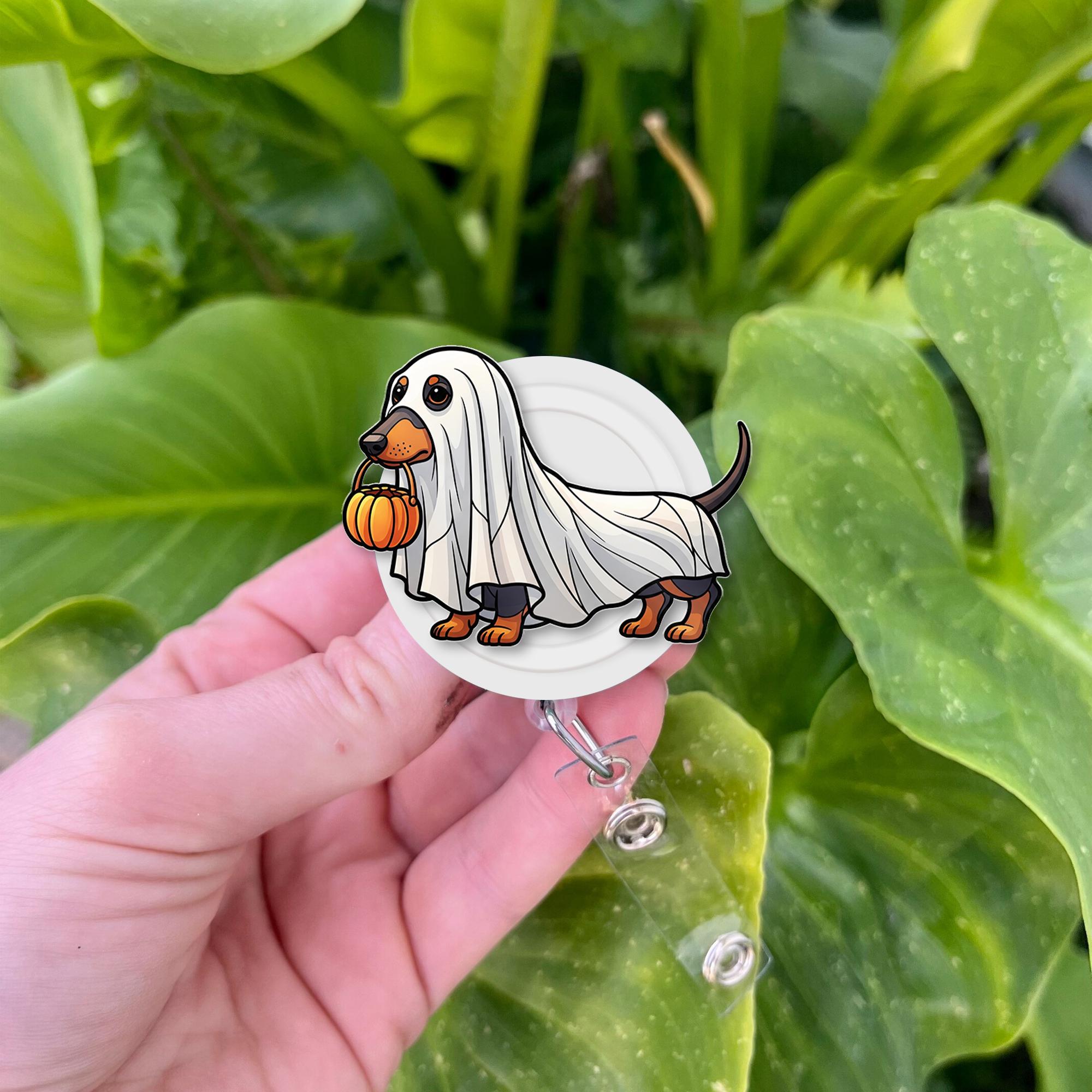 Halloween Dachshund Ghost Badge Reel – Cute Dog ID Holder for Nurses, Vets, Teachers & Dog Lovers, Retractable Fall Accessory