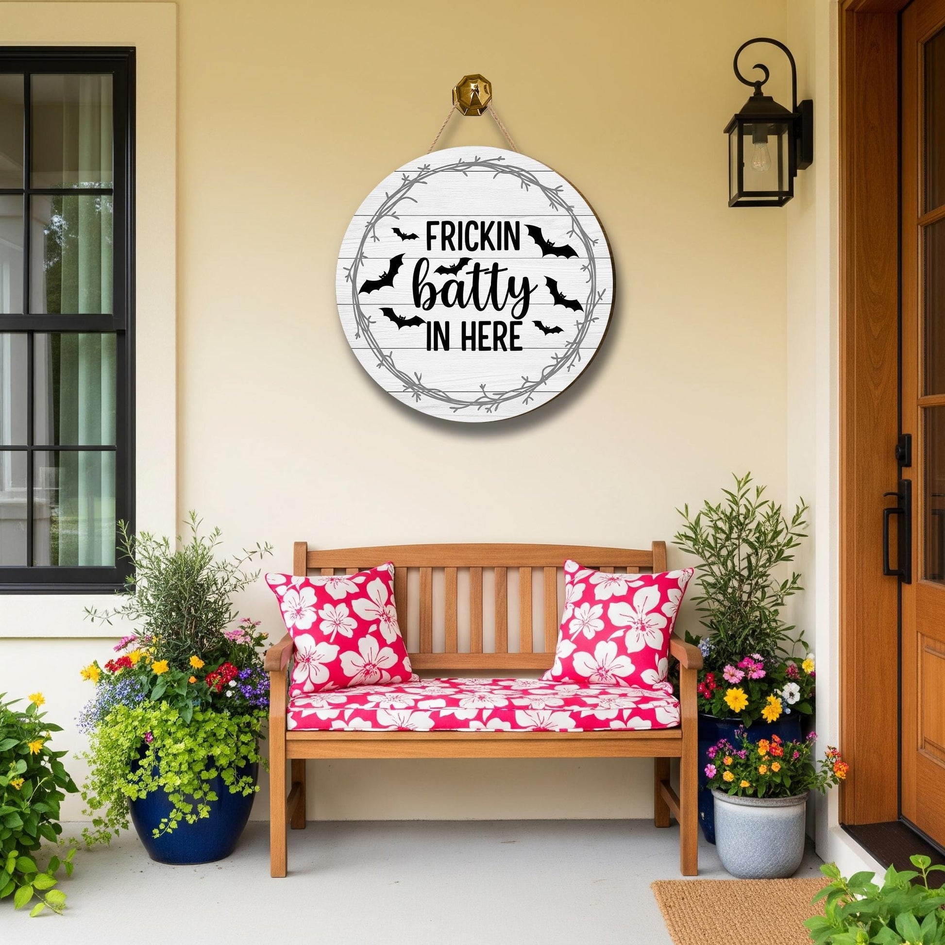 Frickin Batty In Here Door Sign – Funny Halloween Sign with Bats, Rustic Fall Porch Decor, Spooky Wall Hanging, Halloween Wreath Home Decor
