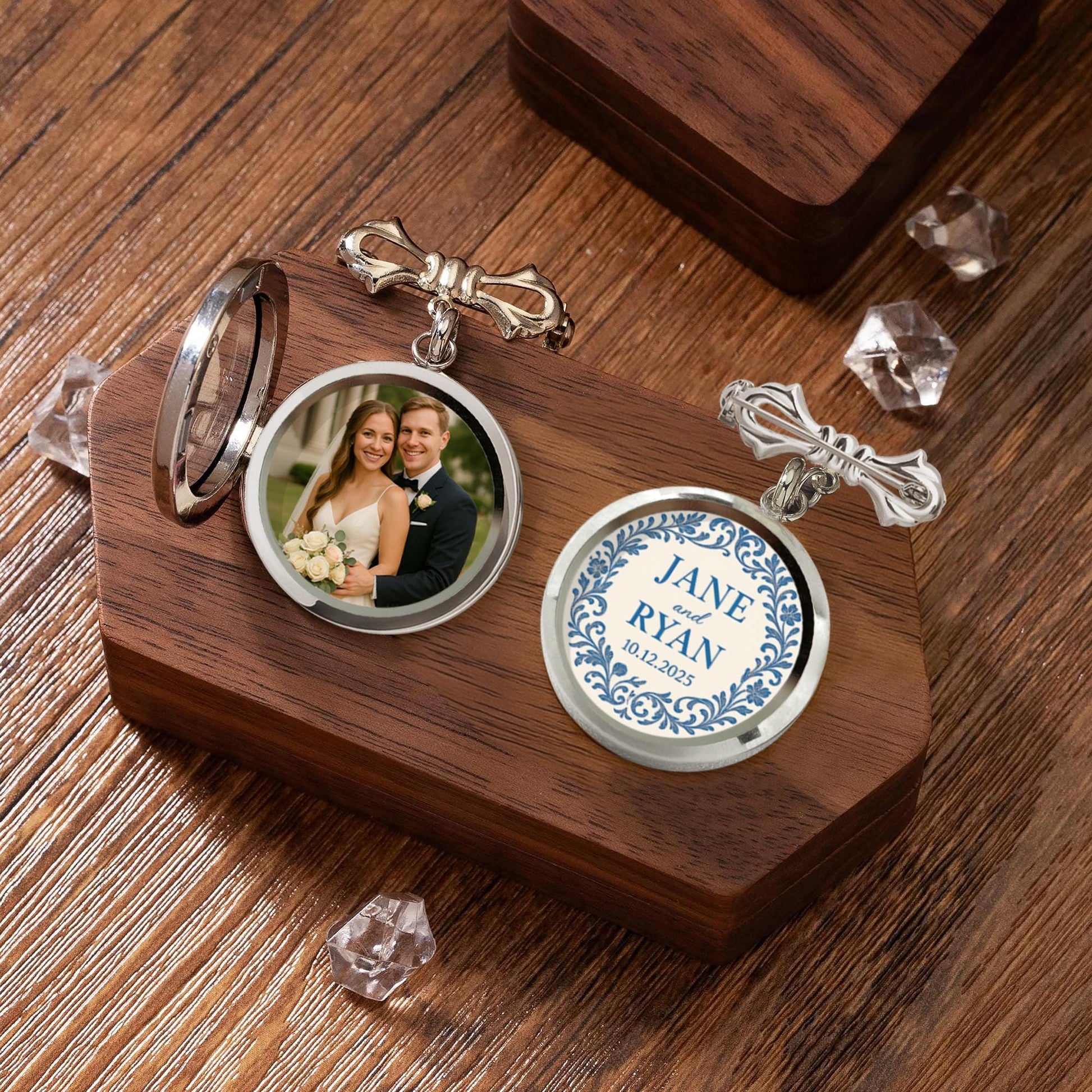 Custom Wedding Photo Lapel Pin – Personalized Bride & Groom Keepsake with Names and Date, Anniversary Gift, Groom or Bride Pin