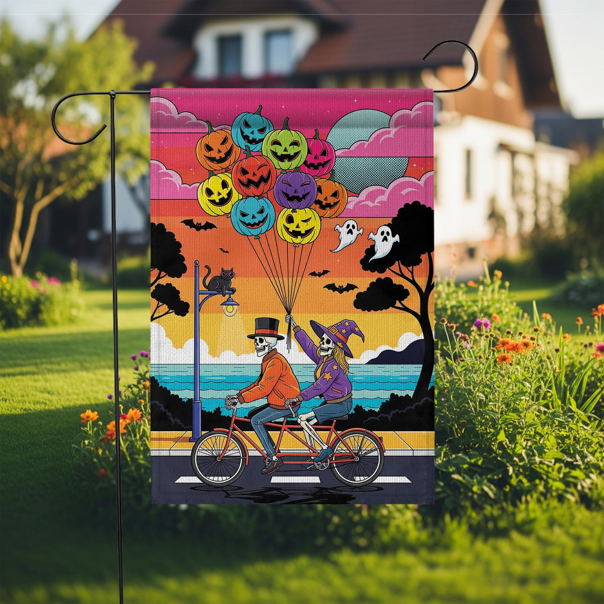 Halloween Skeleton Tandem Bike Flag – Spooky Pumpkin Balloon Garden Decor, Beach Sunset Yard Banner