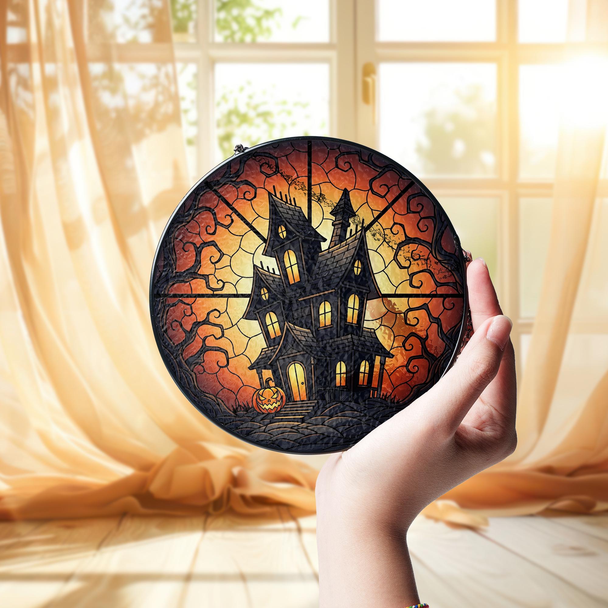 Halloween Round Suncatcher, Spooky Window Hanging Decoration with Pumpkin Scene, Autumn Sun Catcher for Home and Party Decor