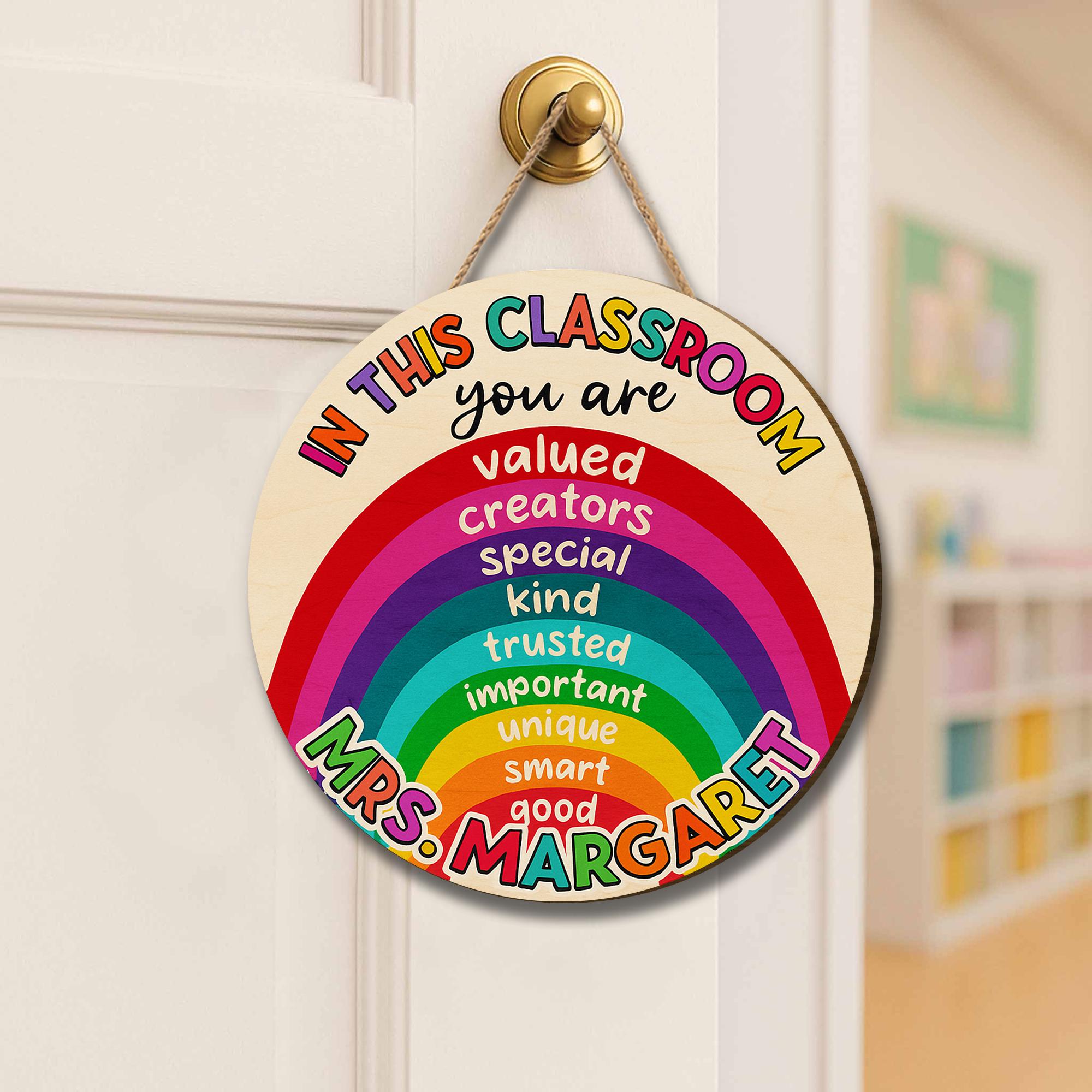 Rainbow Classroom Sign for Teachers – Personalized Door Hanger with Positive Affirmations, Back to School Custom Name Sign, Teacher Gift
