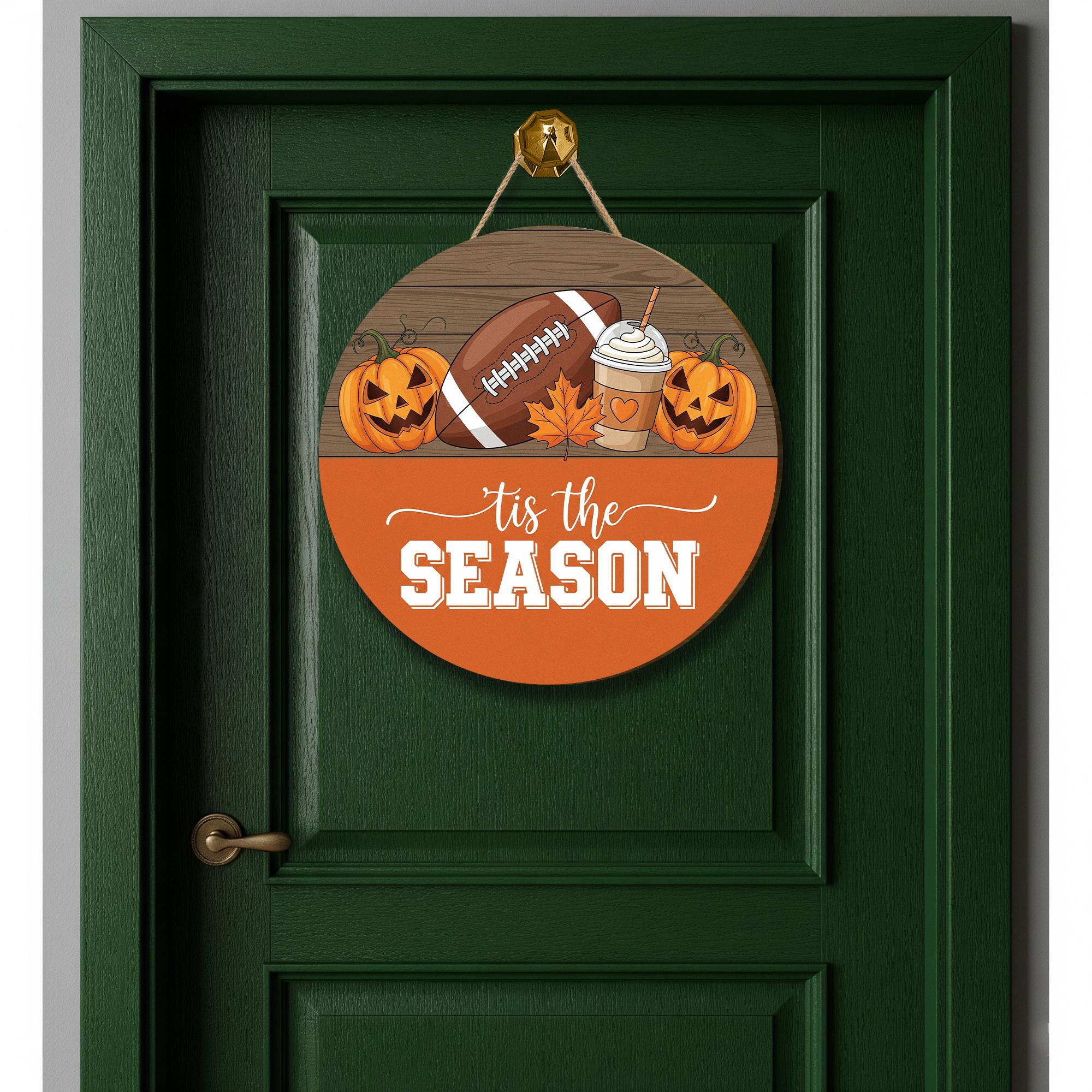 Fall Pumpkin Football Door Sign – Autumn Round Hanging Decor with Coffee and Leaf for Halloween and Thanksgiving Home Entryway