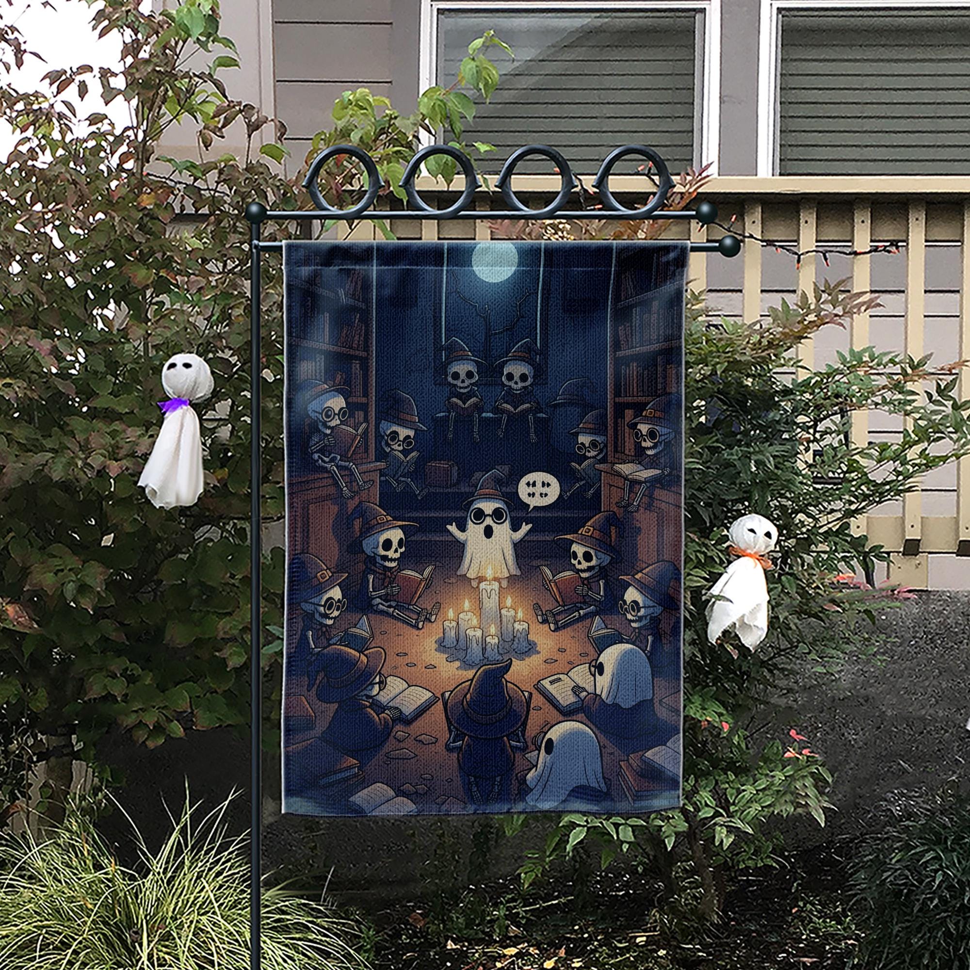 Halloween Library Ghost Story Flag – Spooky Skeleton Reading Circle Garden Flag, Witch Library Candlelight Fall Outdoor Decoration