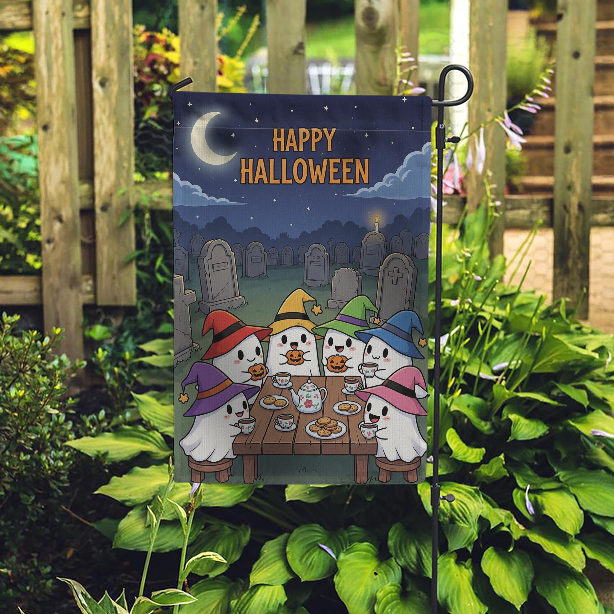 Cute Ghost Halloween Garden Flag, Spooky Ghosts with Hats, Halloween Yard Decor, Haunted House Decor, Fall Porch Decor, Trick or Treat Flag