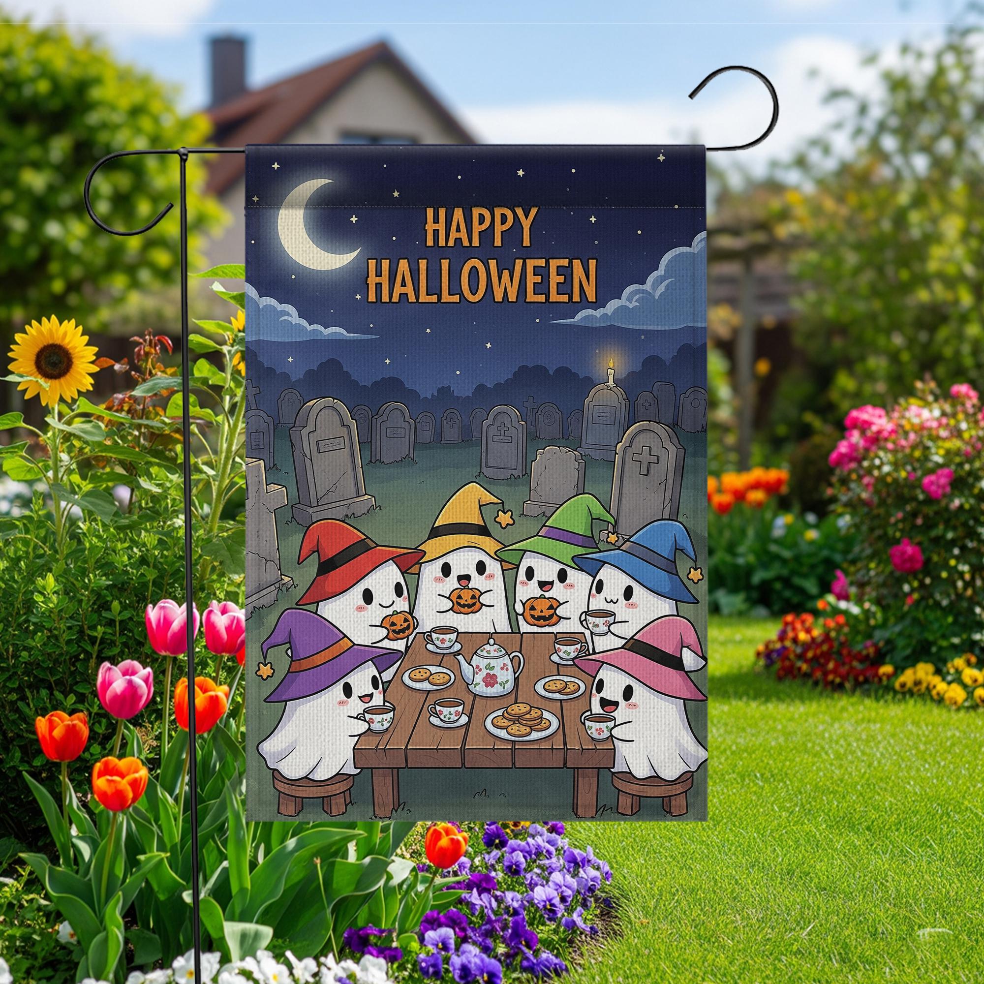 Cute Ghost Halloween Garden Flag, Spooky Ghosts with Hats, Halloween Yard Decor, Haunted House Decor, Fall Porch Decor, Trick or Treat Flag