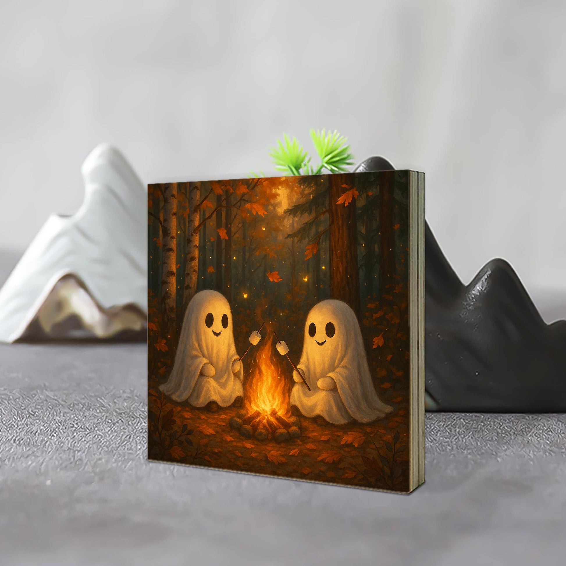 Ghost Campfire Wood Block Sign – Cute Halloween Ghosts Roasting – Spooky Autumn Shelf Decor for Fall & Cottagecore Vibes