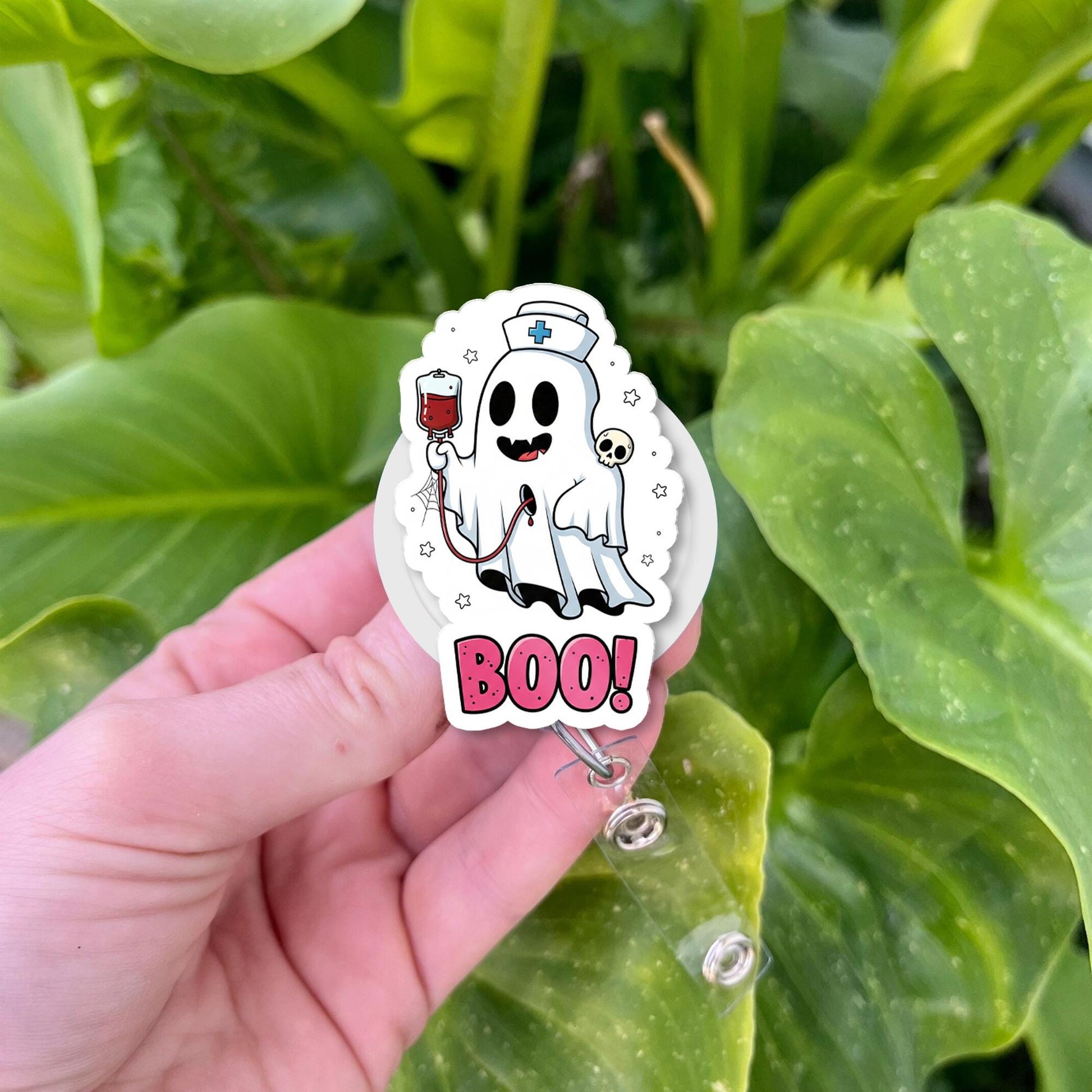 Cute Ghost Nurse Badge Reel, Halloween Boo Retractable ID Holder, Spooky Medical Badge Clip, Fun Nurse Gift, Hospital Work Accessory