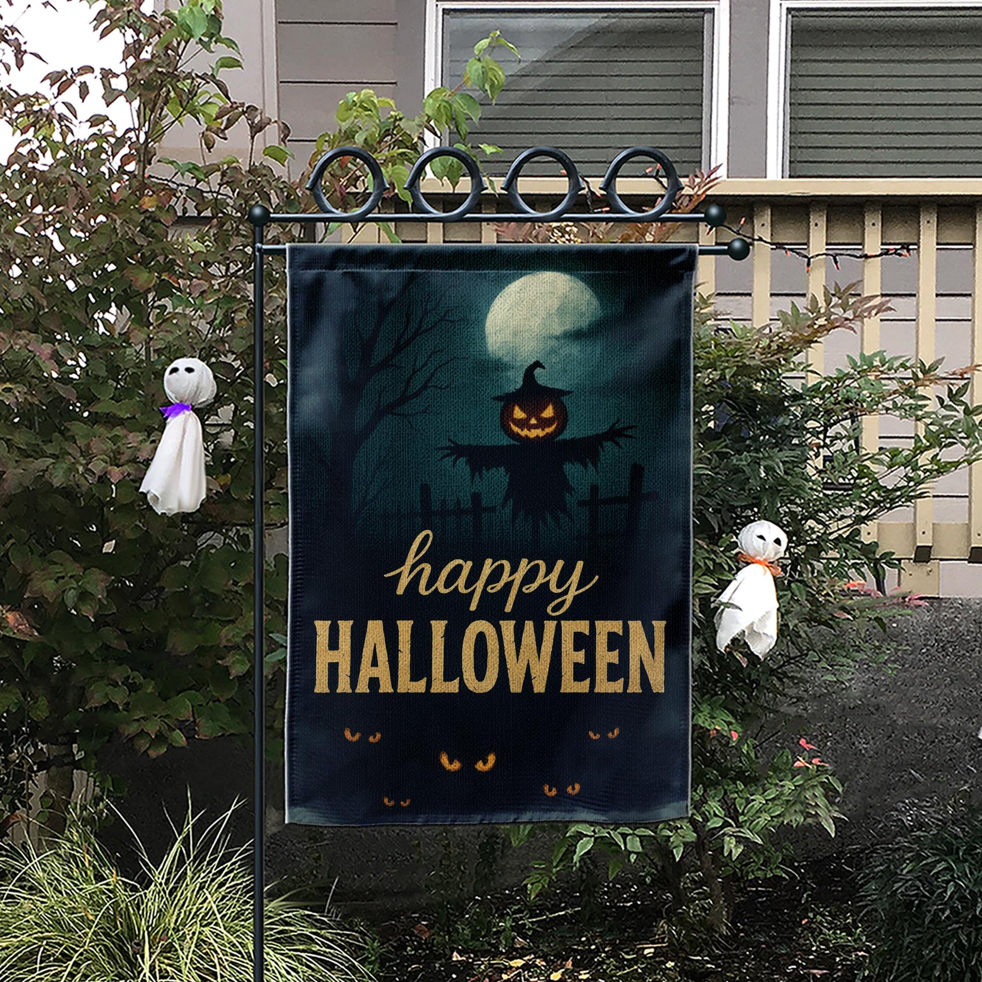 Happy Halloween Garden Flag, Scary Pumpkin Scarecrow Outdoor Yard Banner, Spooky Moonlit Porch Decoration, Gothic Seasonal Decor