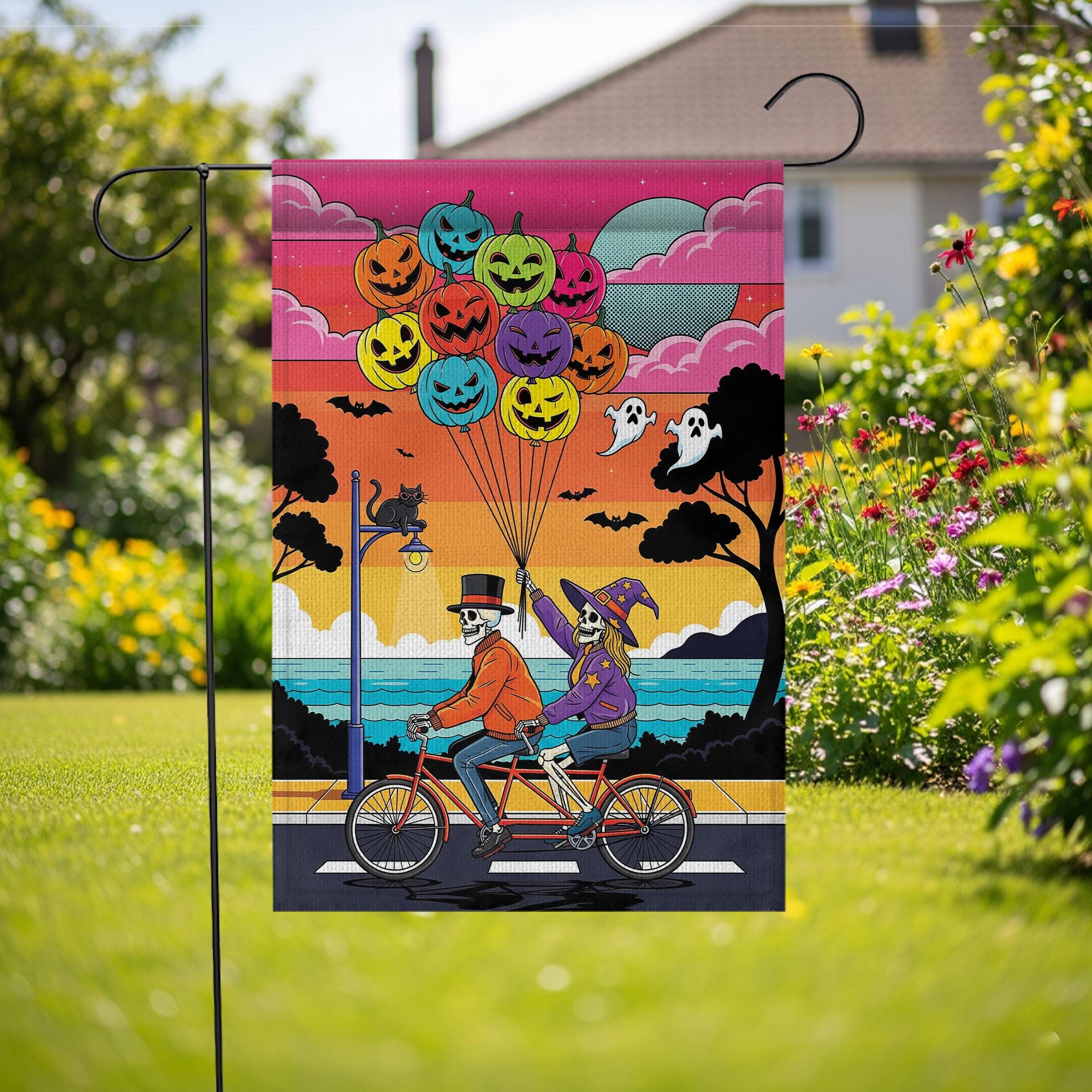 Halloween Skeleton Tandem Bike Flag – Spooky Pumpkin Balloon Garden Decor, Beach Sunset Yard Banner