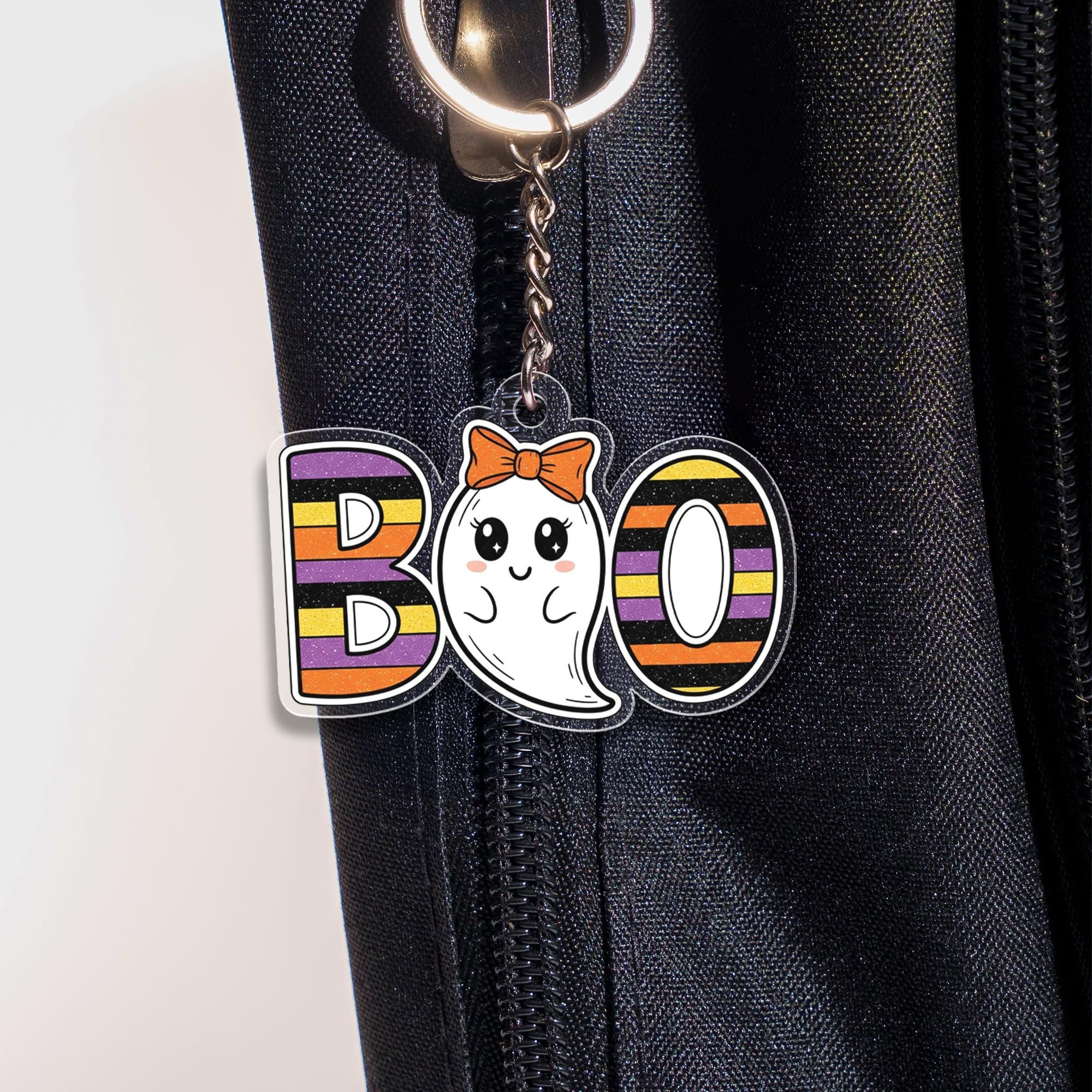 Cute Ghost BOO Keychain – Halloween Acrylic Keychain, Kawaii Ghost Bag Charm, Spooky Cute Gift, Trick or Treat Accessory