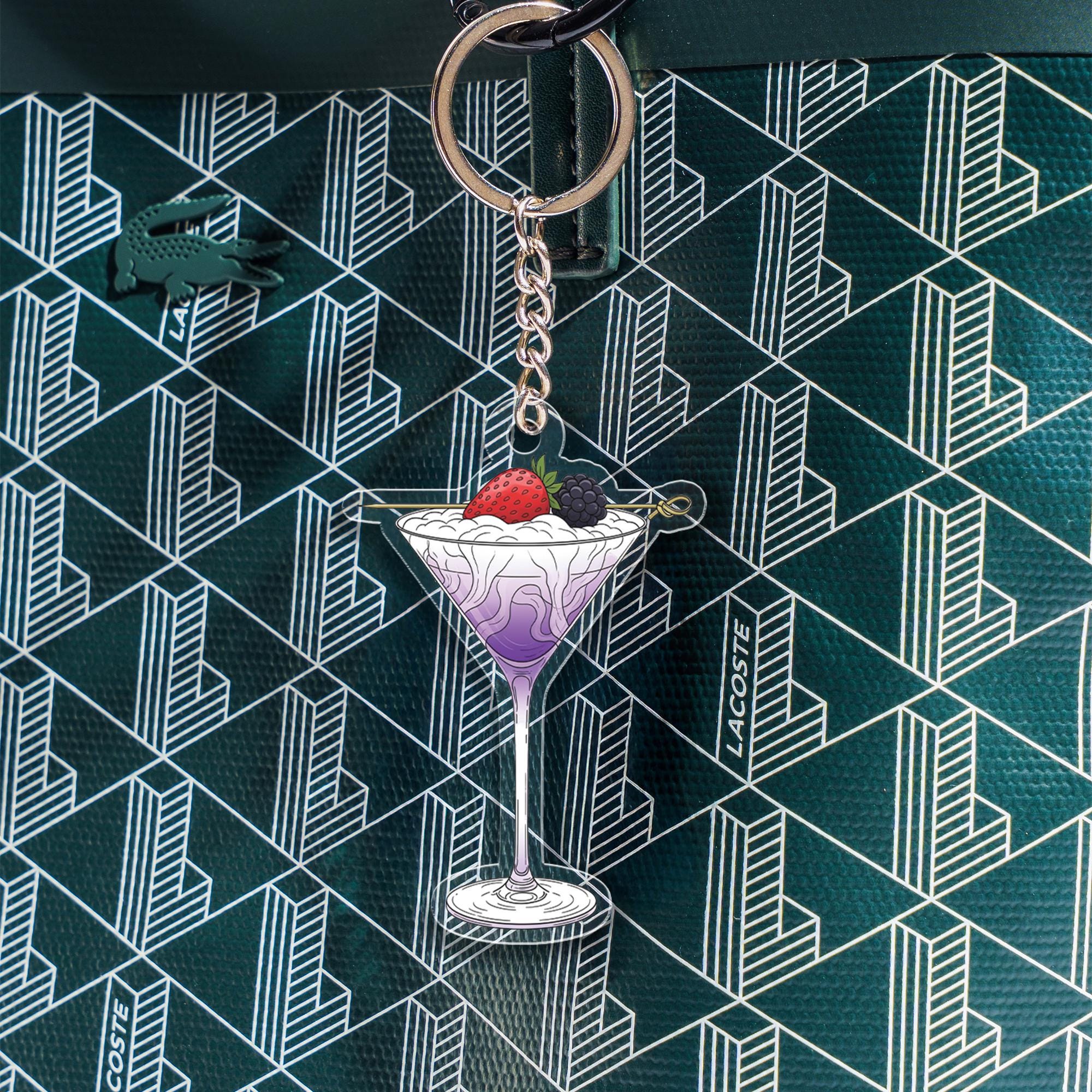 Cocktail Drink Keychain – Cute Acrylic Martini Glass Charm with Berries, Bar Accessory, Gift for Cocktail Lovers & Party Favor