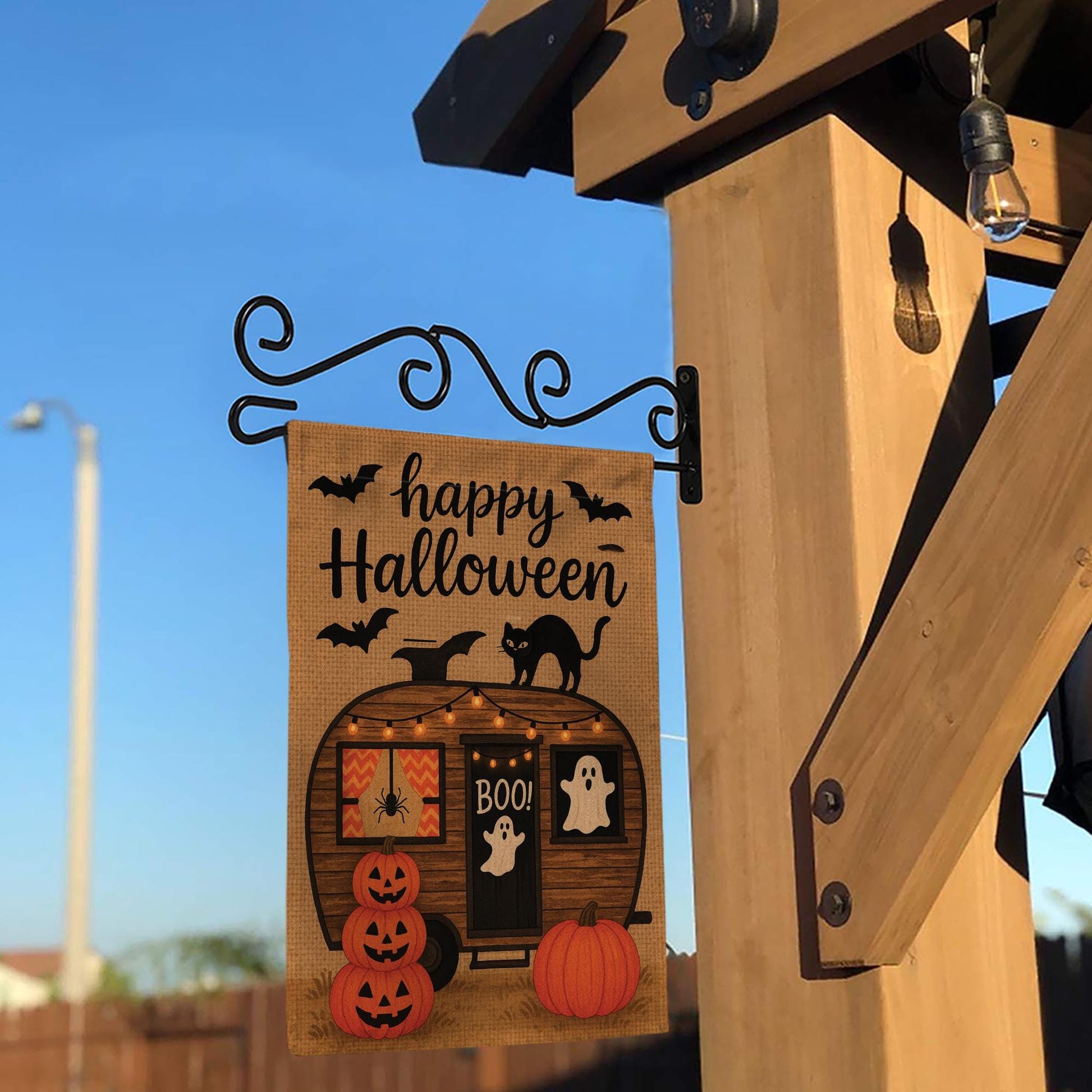 Happy Halloween Garden Flag, Spooky Camper Yard Banner, Pumpkin Ghost Cat Outdoor Decor, Rustic Seasonal Porch Decoration
