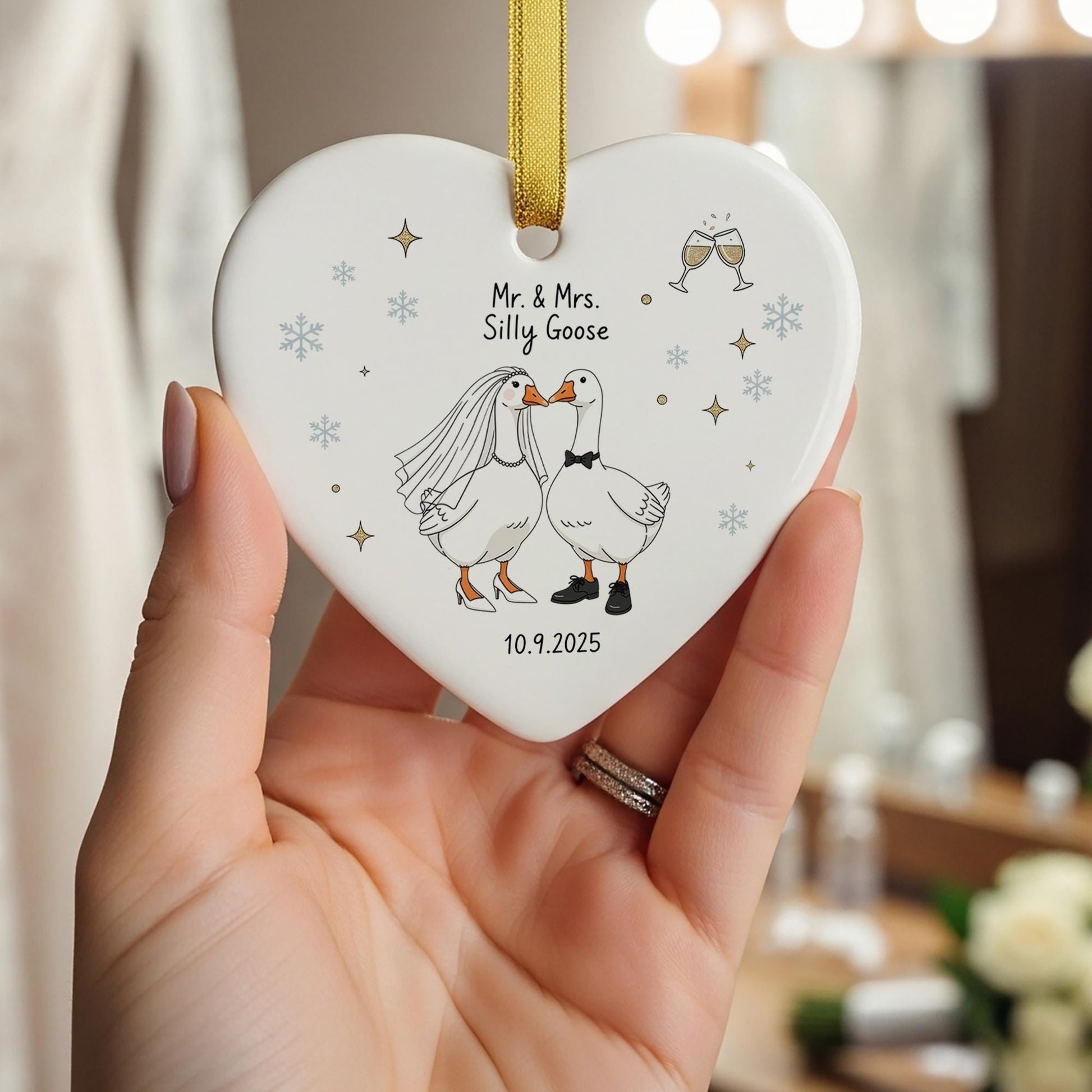 Personalized Wedding Ornament: Mr & Mrs Geese Heart Keepsake - Custom 2025
