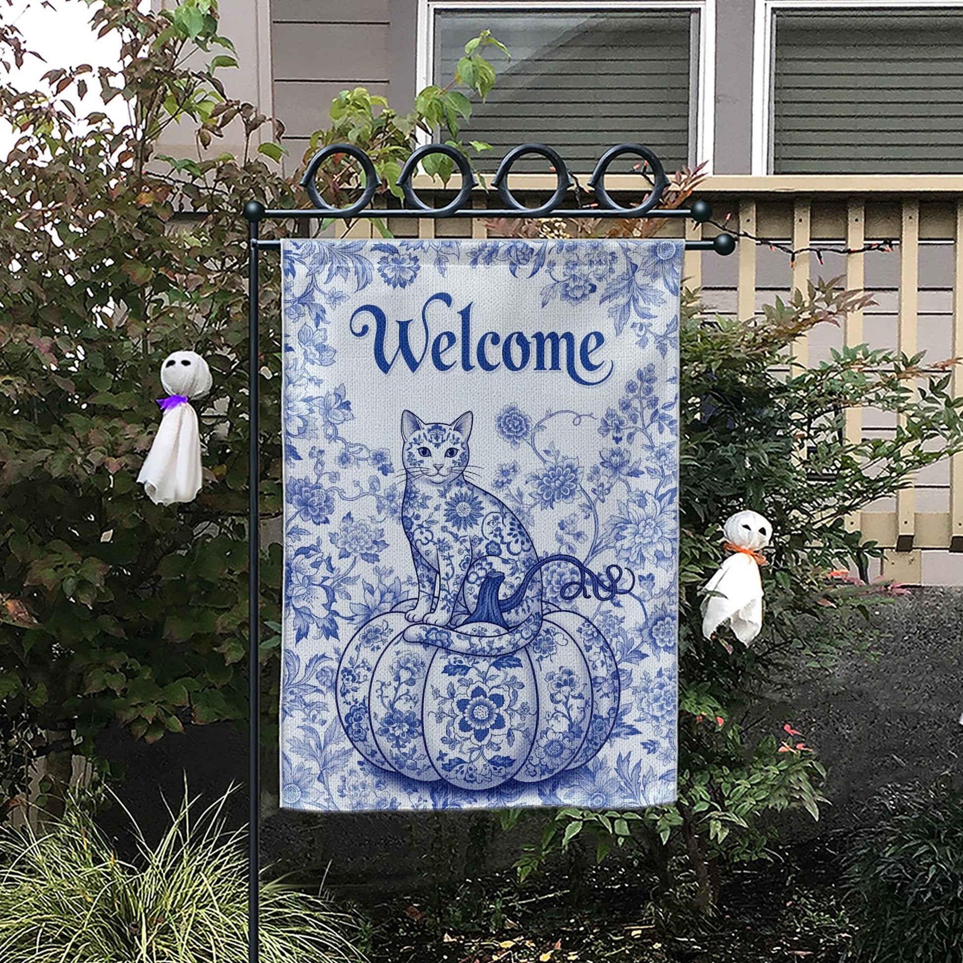 Chinoiserie Cat Pumpkin Garden Flag: Blue Toile Halloween Decor