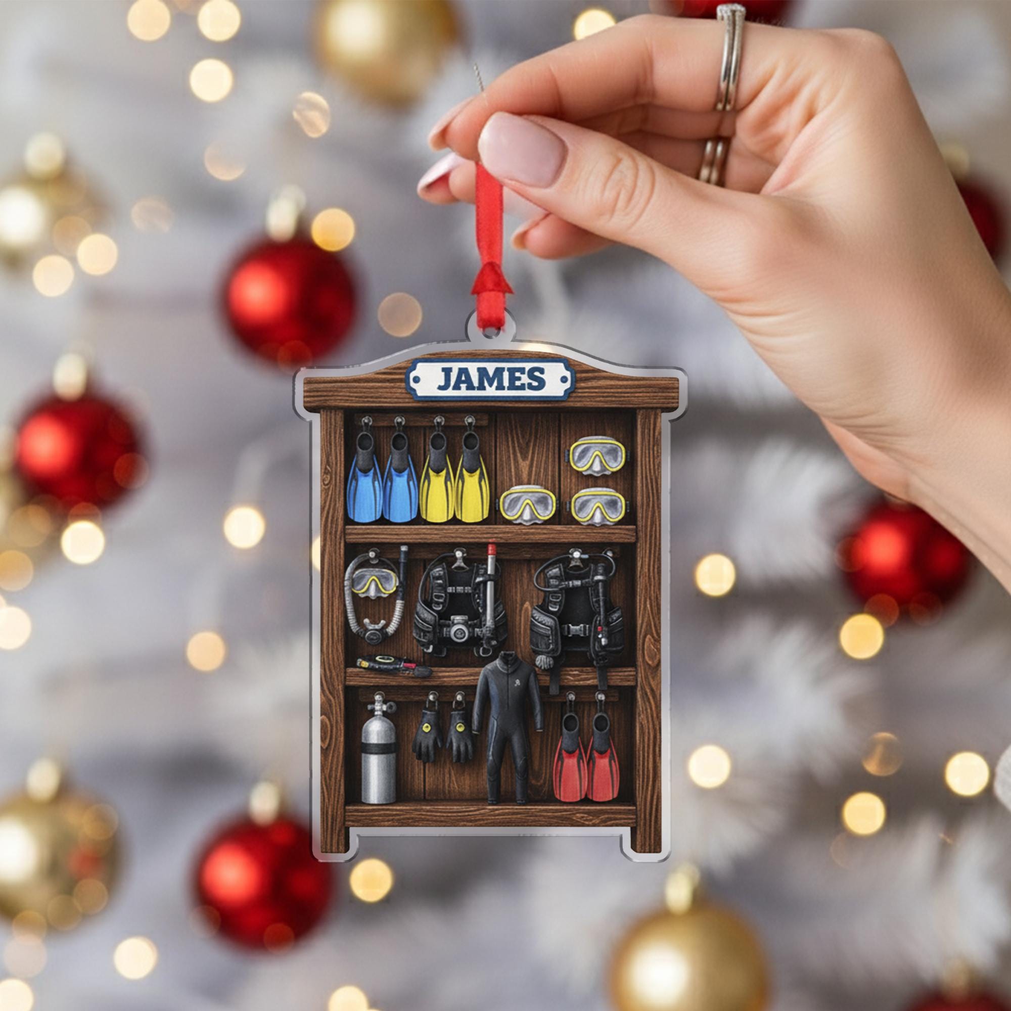 Scuba Diving Ornament in Wood Shelf with Custom Name