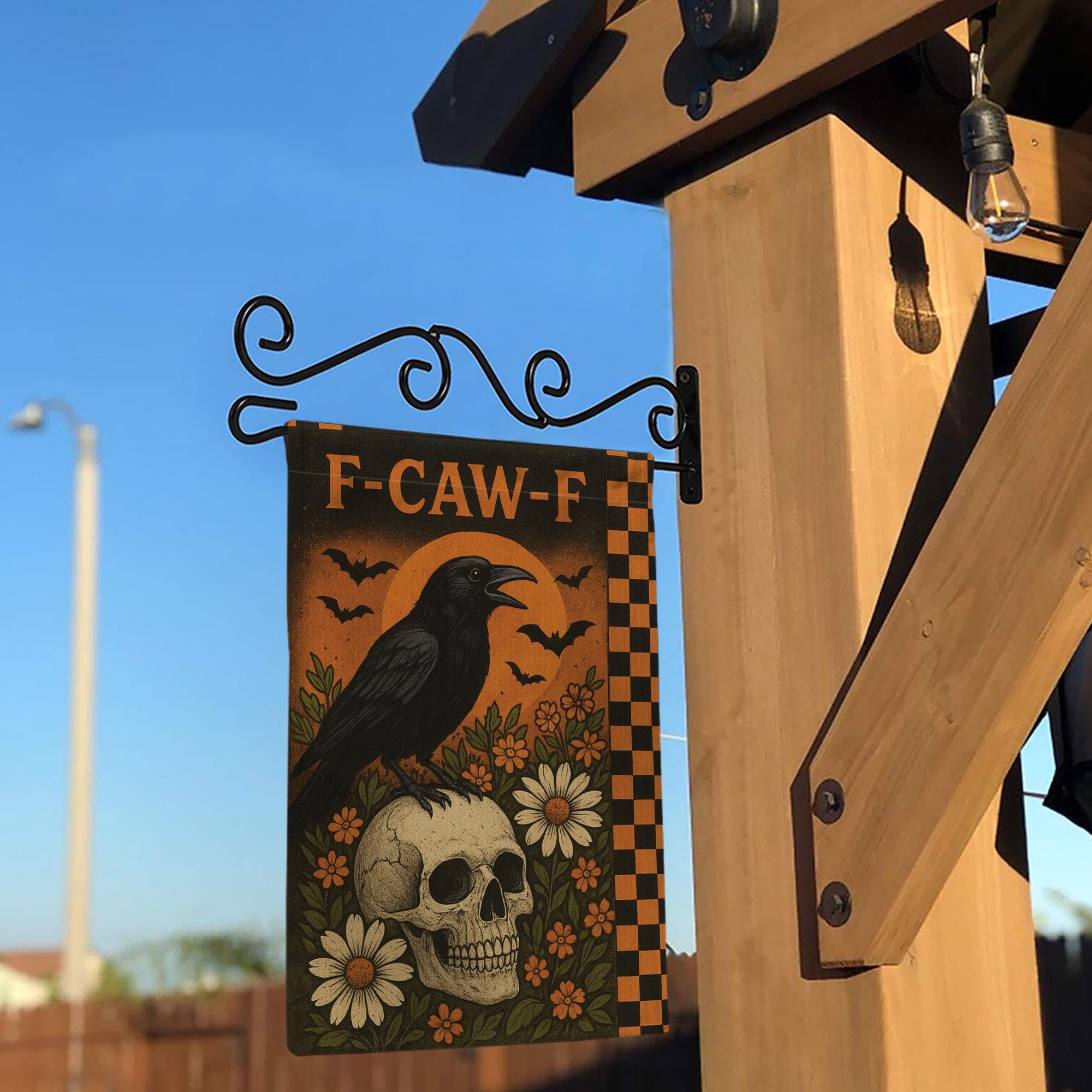Crow and Skull Garden Flag: Gothic Halloween Decor
