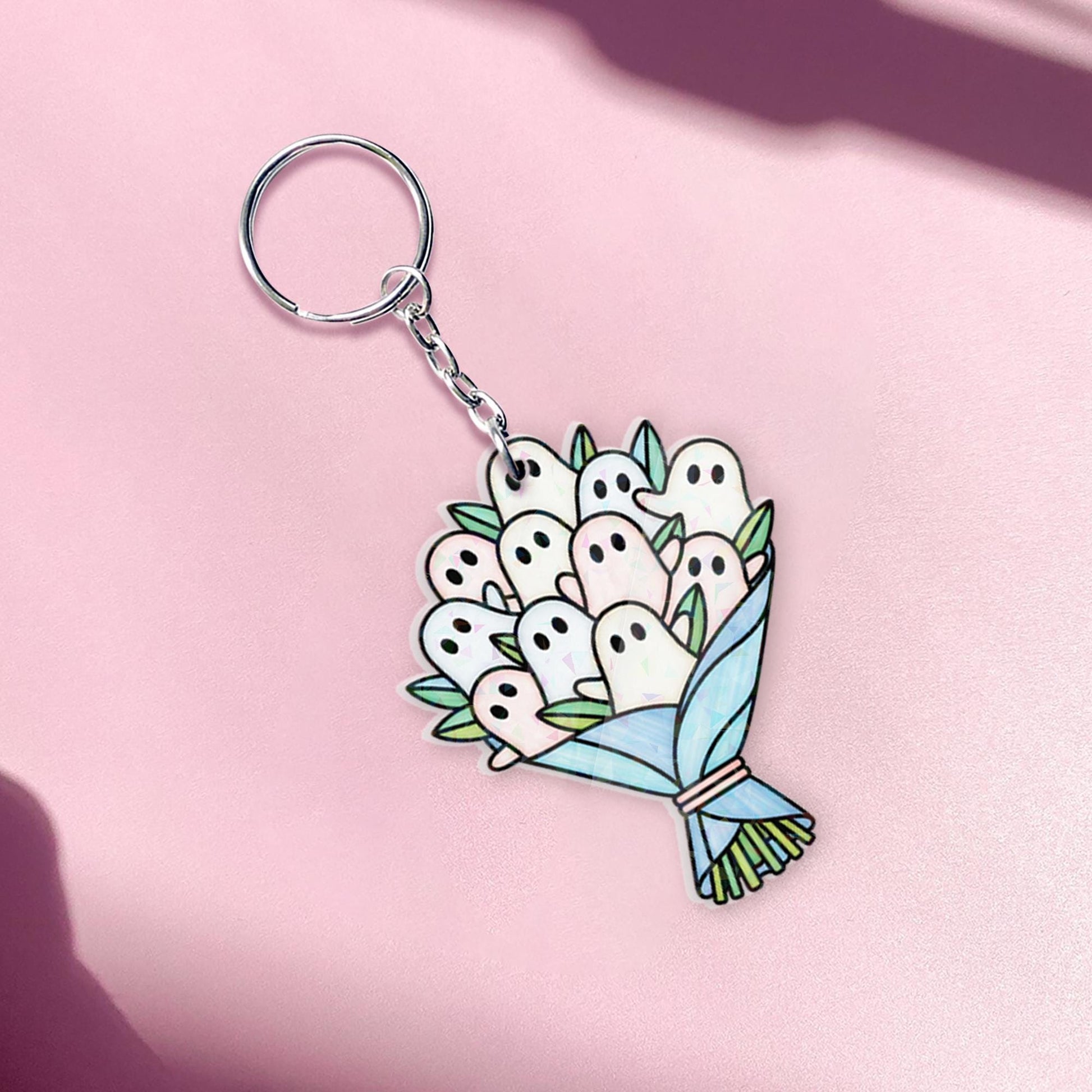 Cute Ghost Bouquet Keychain | Spooky Acrylic Charm | Halloween Gift for Ghost Lovers | Kawaii Accessory with Floral Design