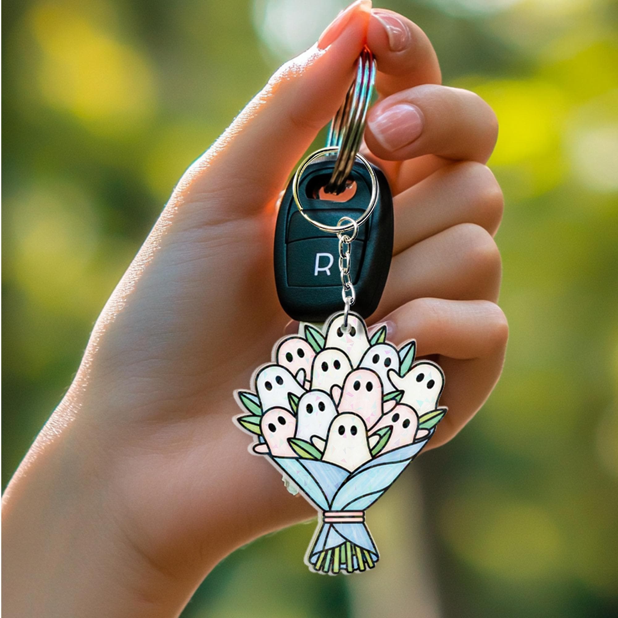 Cute Ghost Bouquet Keychain | Spooky Acrylic Charm | Halloween Gift for Ghost Lovers | Kawaii Accessory with Floral Design