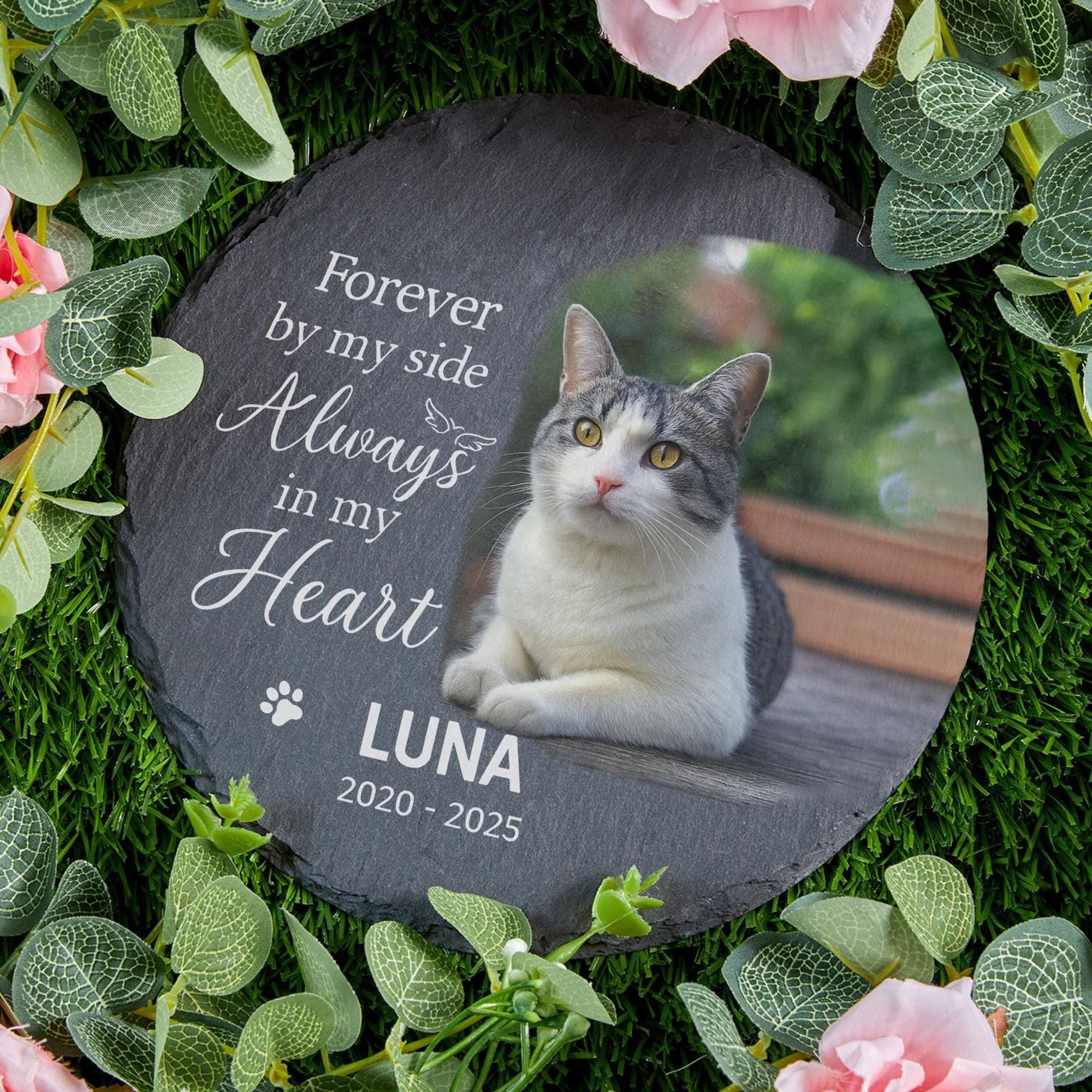 Custom Pet Memorial Garden Stone: Personalized Dog/Cat Grave Marker