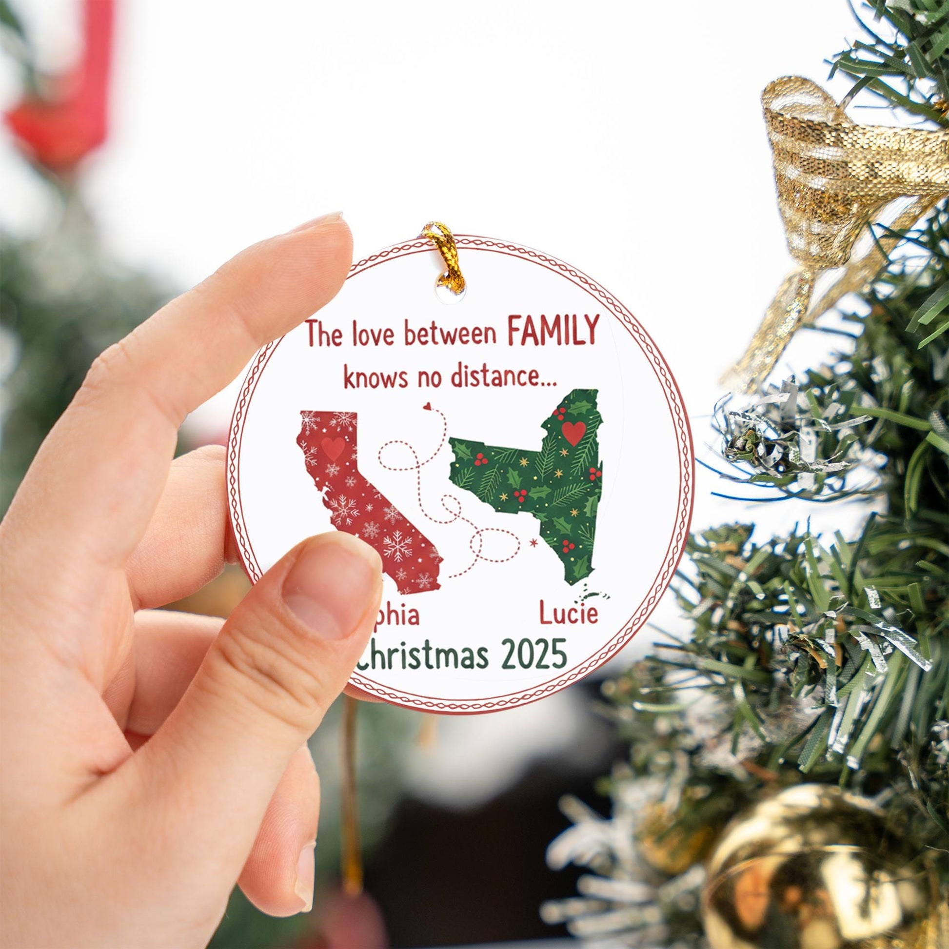 Personalized Family Distance Ornament: Custom State Map Christmas Decoration with Names