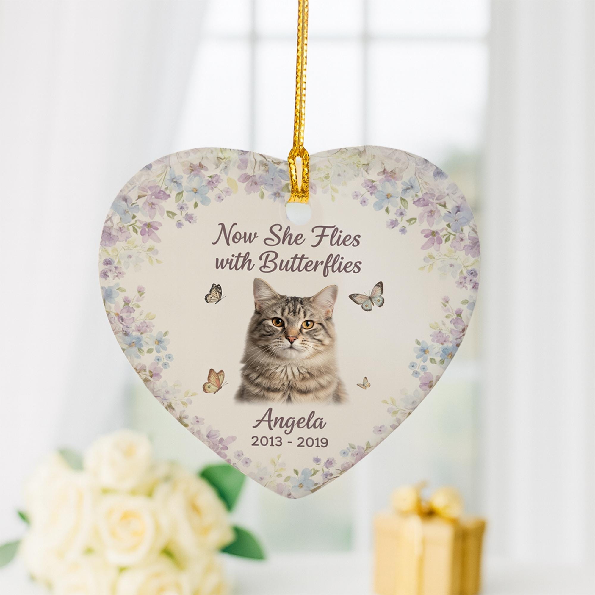 Personalized Cat Memorial Ornament: Heart-Shaped Ceramic Pet Loss Keepsake