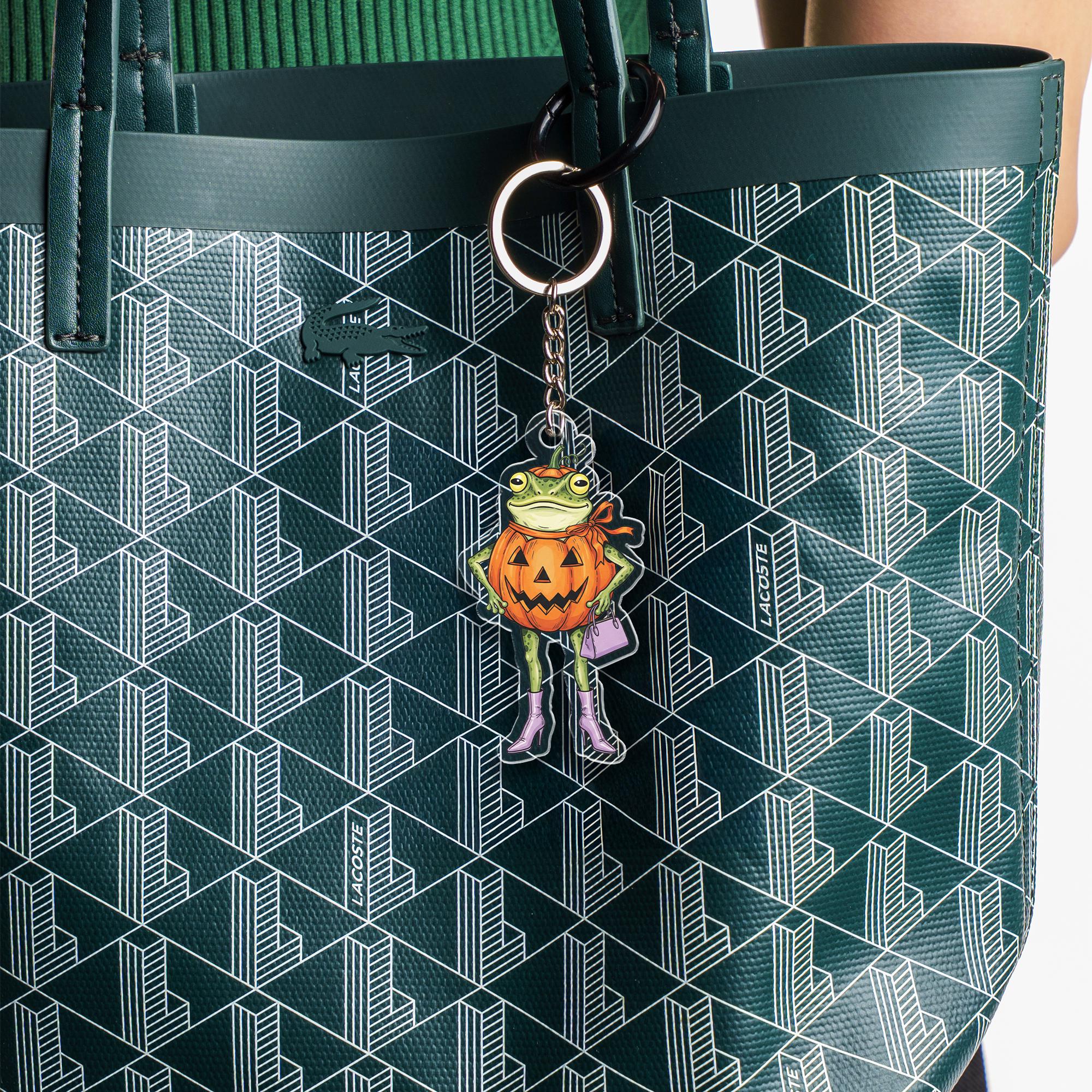 Frog Pumpkin Keychain – Cute Halloween Acrylic Keychain, Funny Frog Lover Gift, Spooky Fall Bag Charm, Trick or Treat Accessory