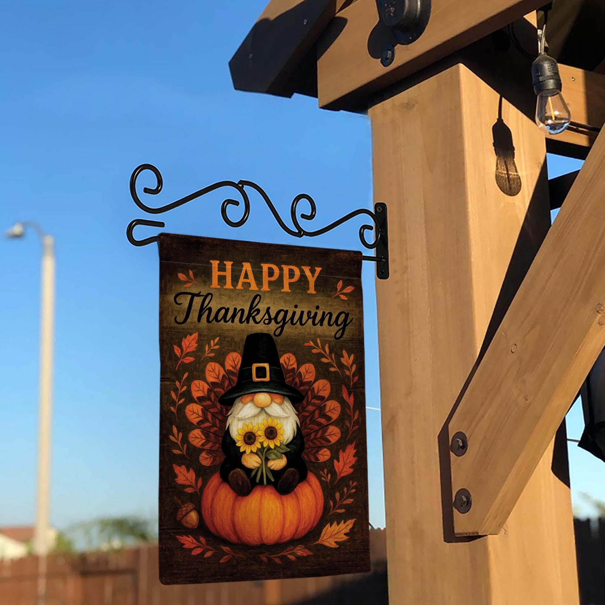 Happy Thanksgiving Garden Flag: Autumn Gnome Pumpkin Outdoor Flag