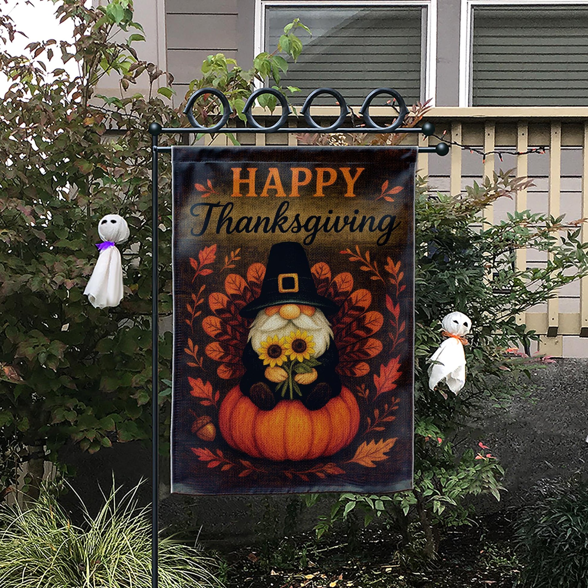 Happy Thanksgiving Garden Flag: Autumn Gnome Pumpkin Outdoor Flag