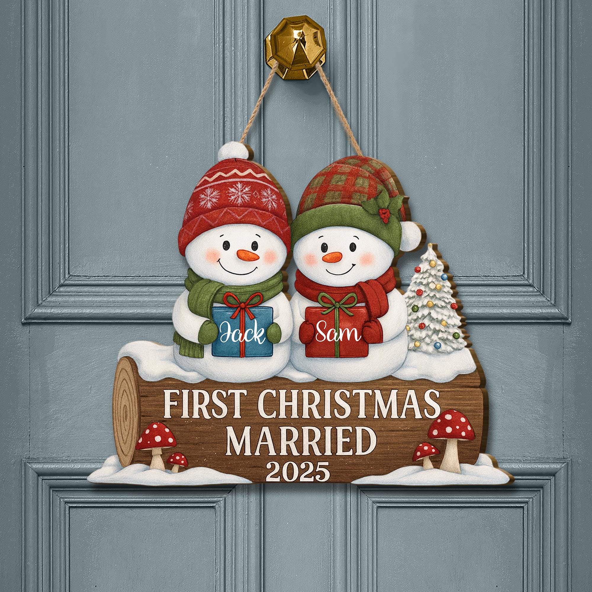 Personalized Wooden Sign – First Christmas Married Decoration with Snowman Couple and Custom Year