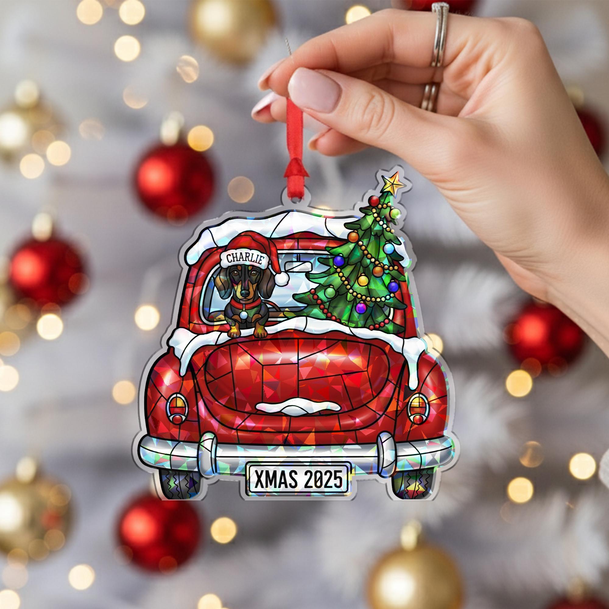 Personalized Dog Ornament – Dachshund in Car with Christmas Tree, Custom Name, Xmas Decoration