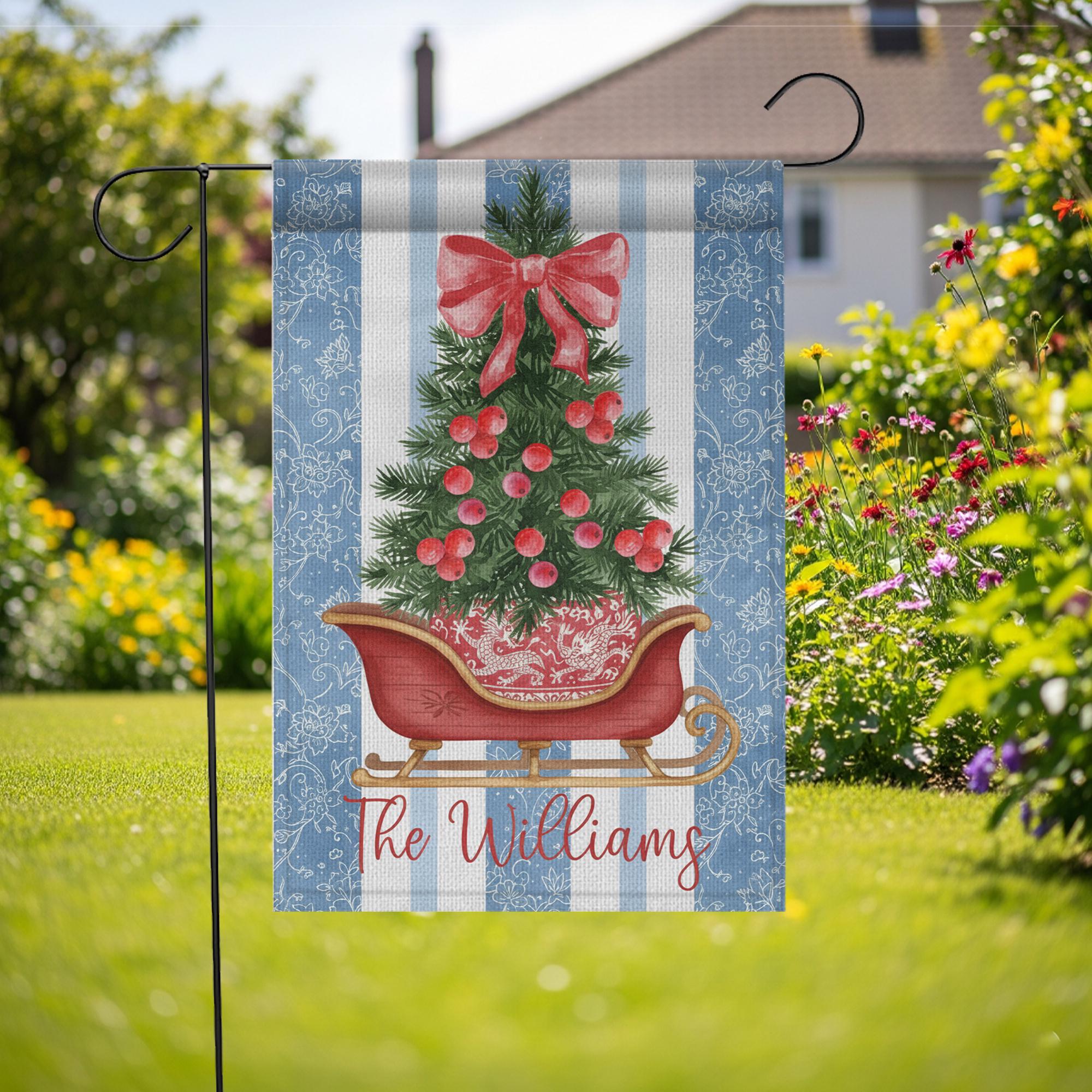 Personalized Christmas Garden Flag – Custom Family Name Holiday Yard Decoration with Tree and Sleigh