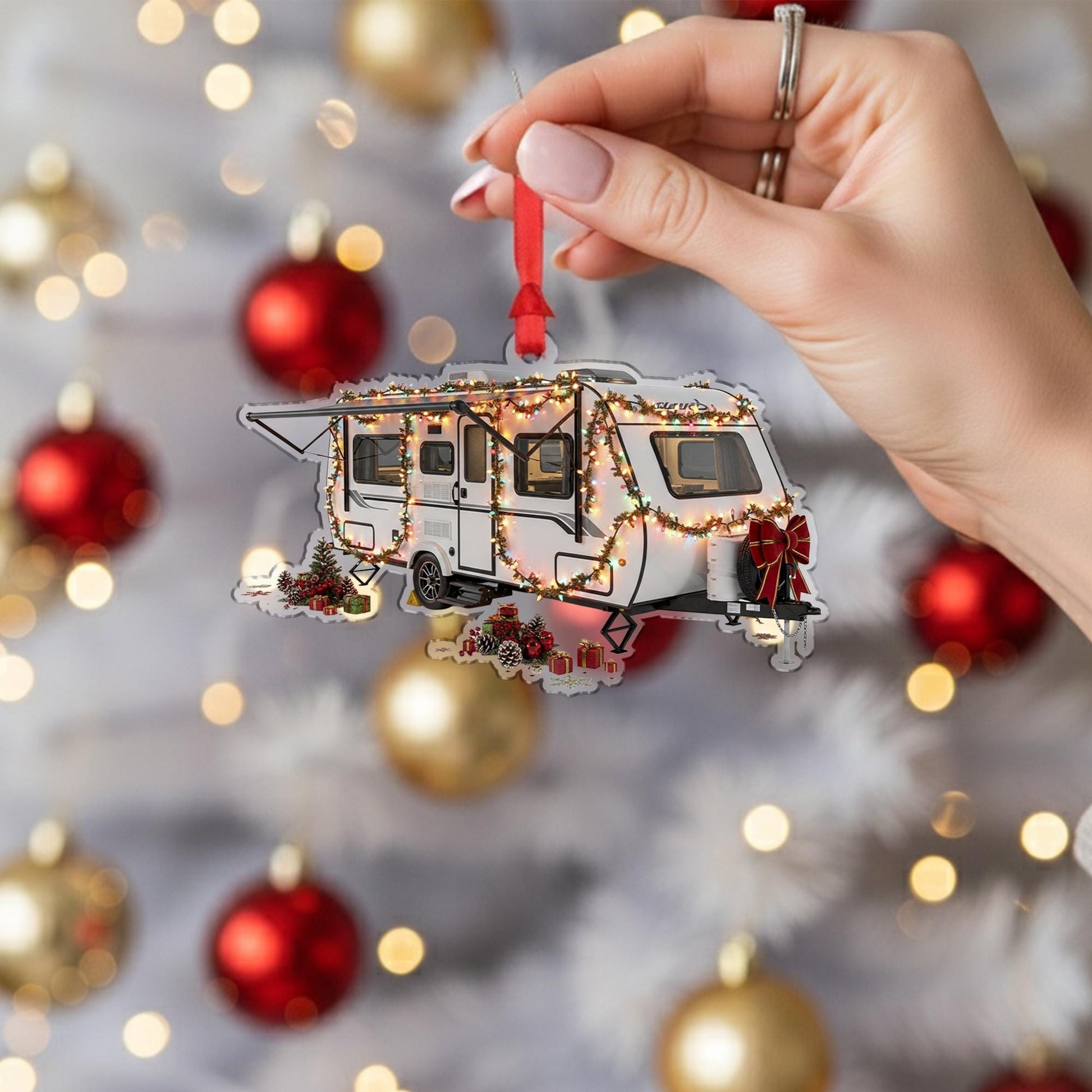 RV Camper Christmas Ornament: Travel Trailer Holiday Decoration