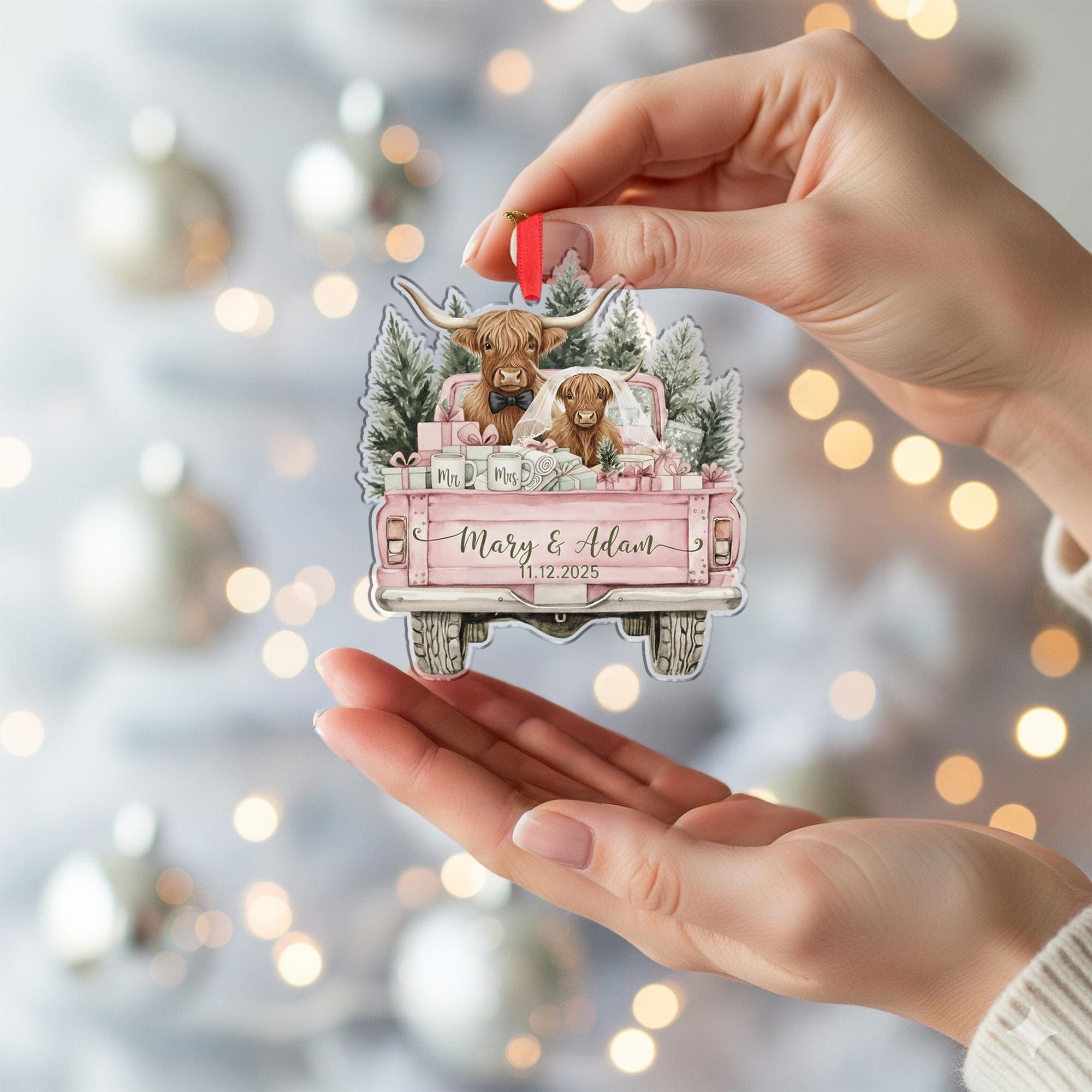 Personalized Wedding Ornament – Custom Highland Cow Couple Christmas Decoration