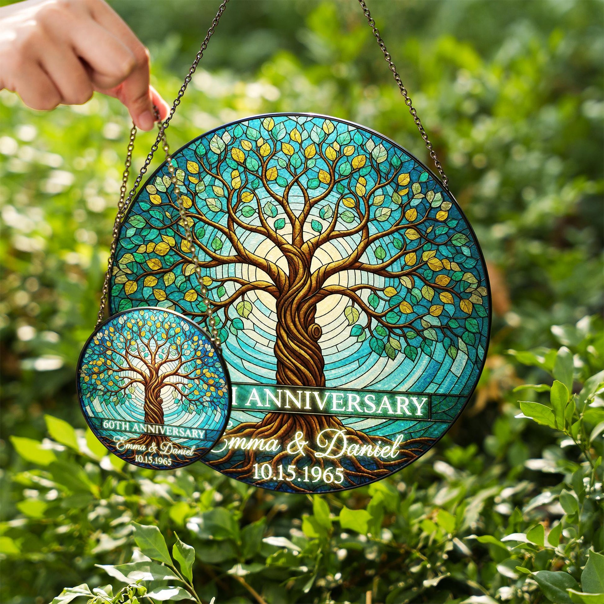Custom Family Tree Glass Suncatcher • Personalized Anniversary Gift for Parents or Grandparents