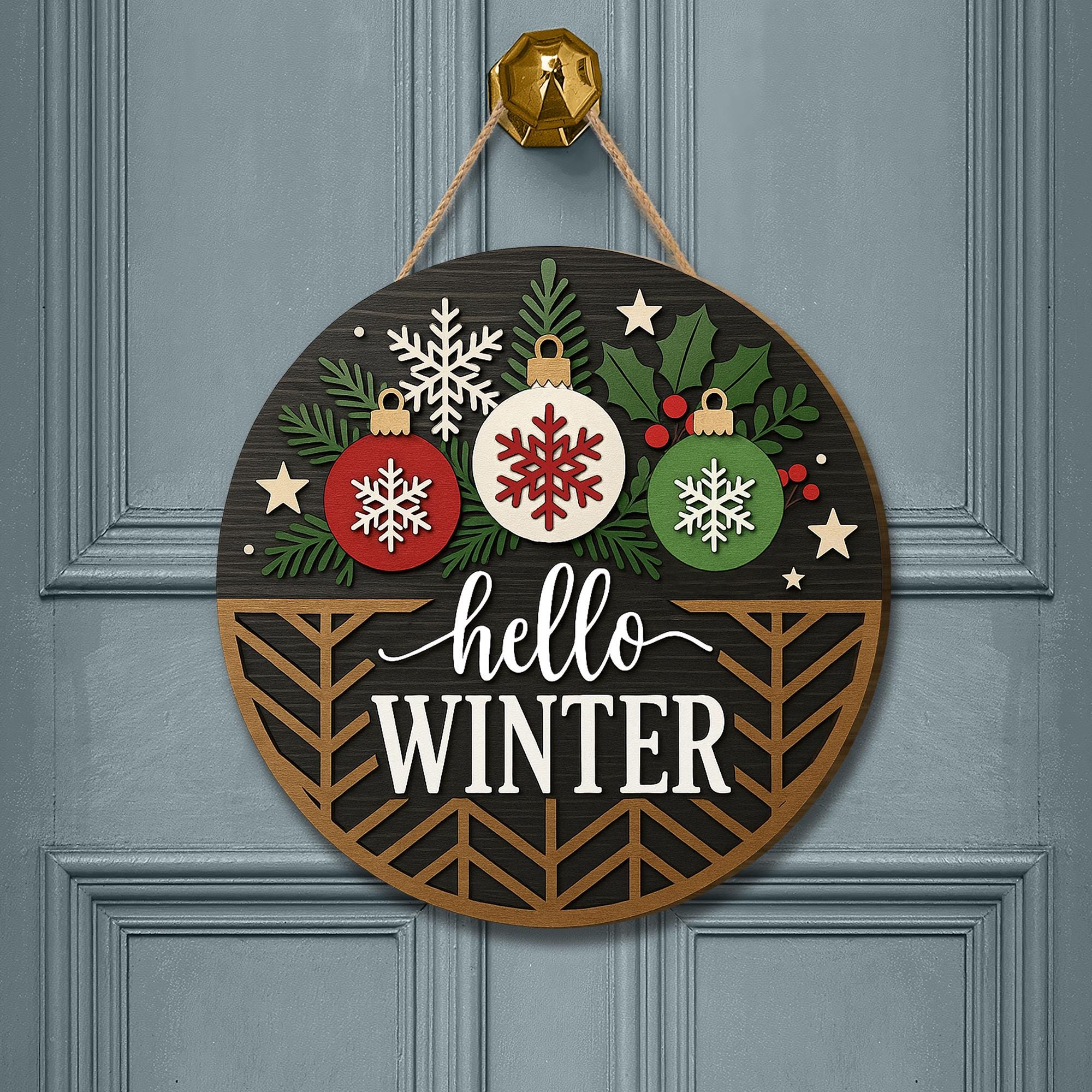 Hello Winter Round Wood Layered Sign – Winter Baubles Door Decor