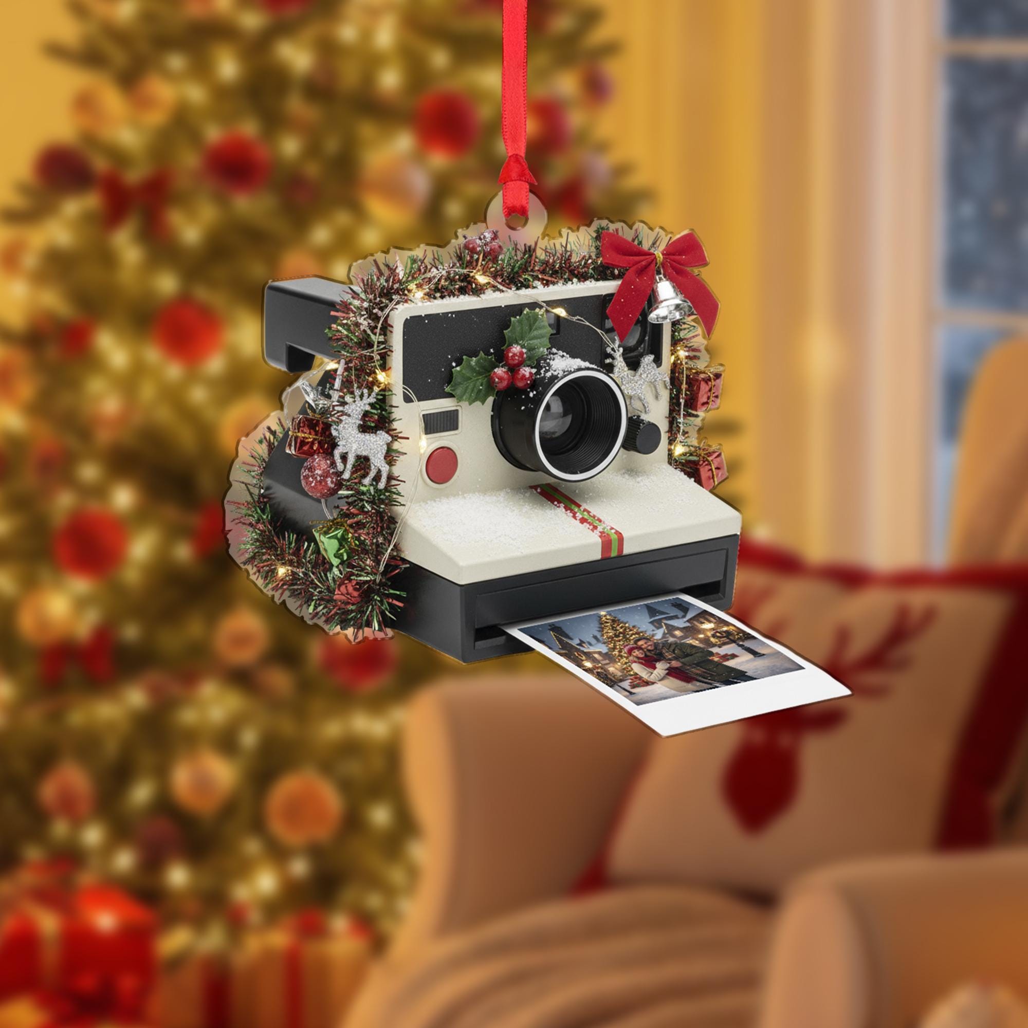 Camera Ornament: Retro Christmas Tree Decoration with Photo and Holiday Details