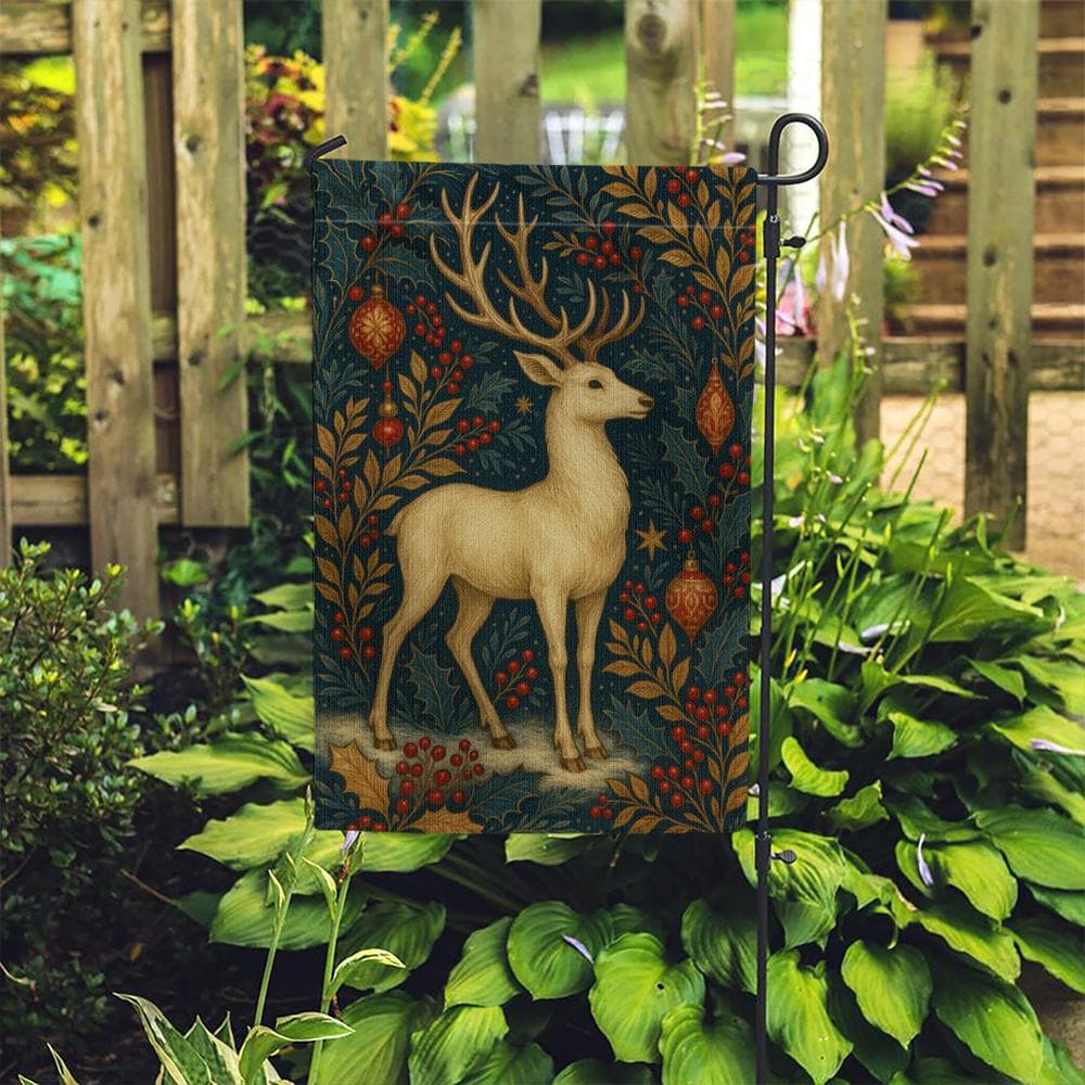 Reindeer Garden Flag – Christmas Outdoor Decor with Antlers, Ornaments and Holly