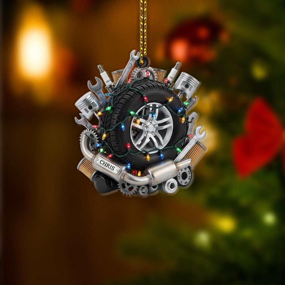Personalized Mechanic Christmas Ornament – Custom Name Auto Repair Gift with Tire & Tools, Car Enthusiast Holiday Decoration