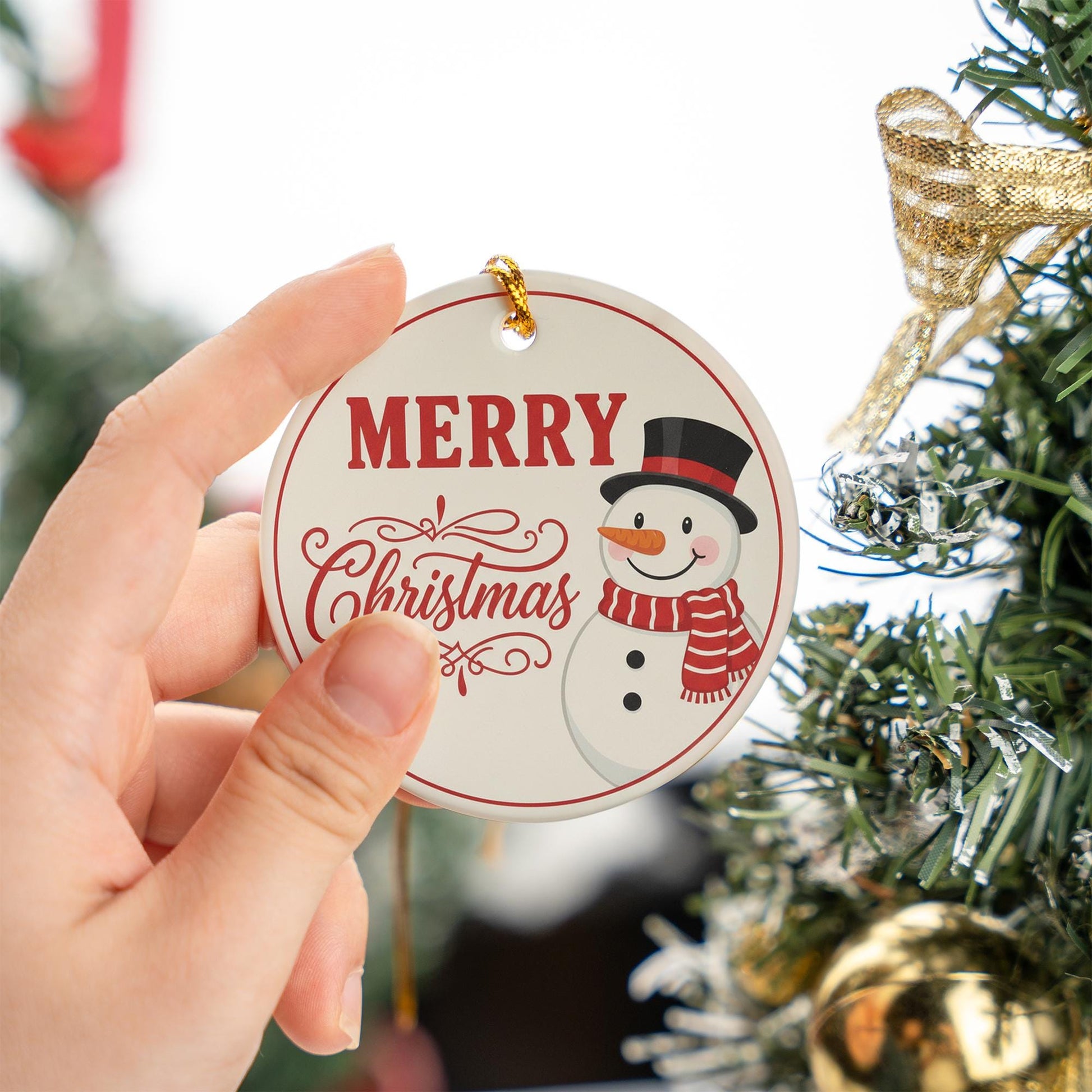 Snowman Christmas Ornament: Round Merry Christmas Tree Decoration