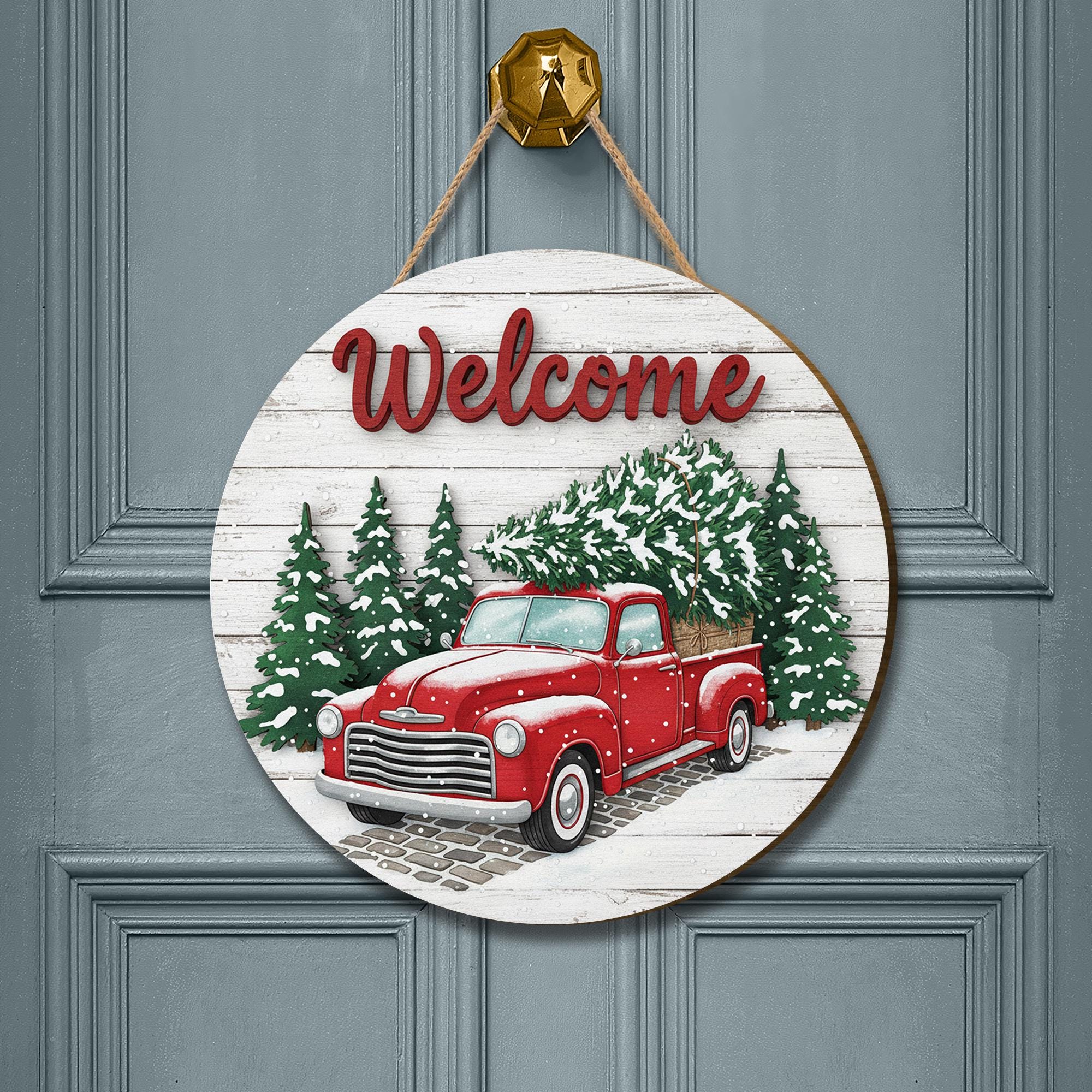 Rustic Christmas Welcome Sign – Red Truck Farmhouse Door Hanger for Holiday Porch Décor