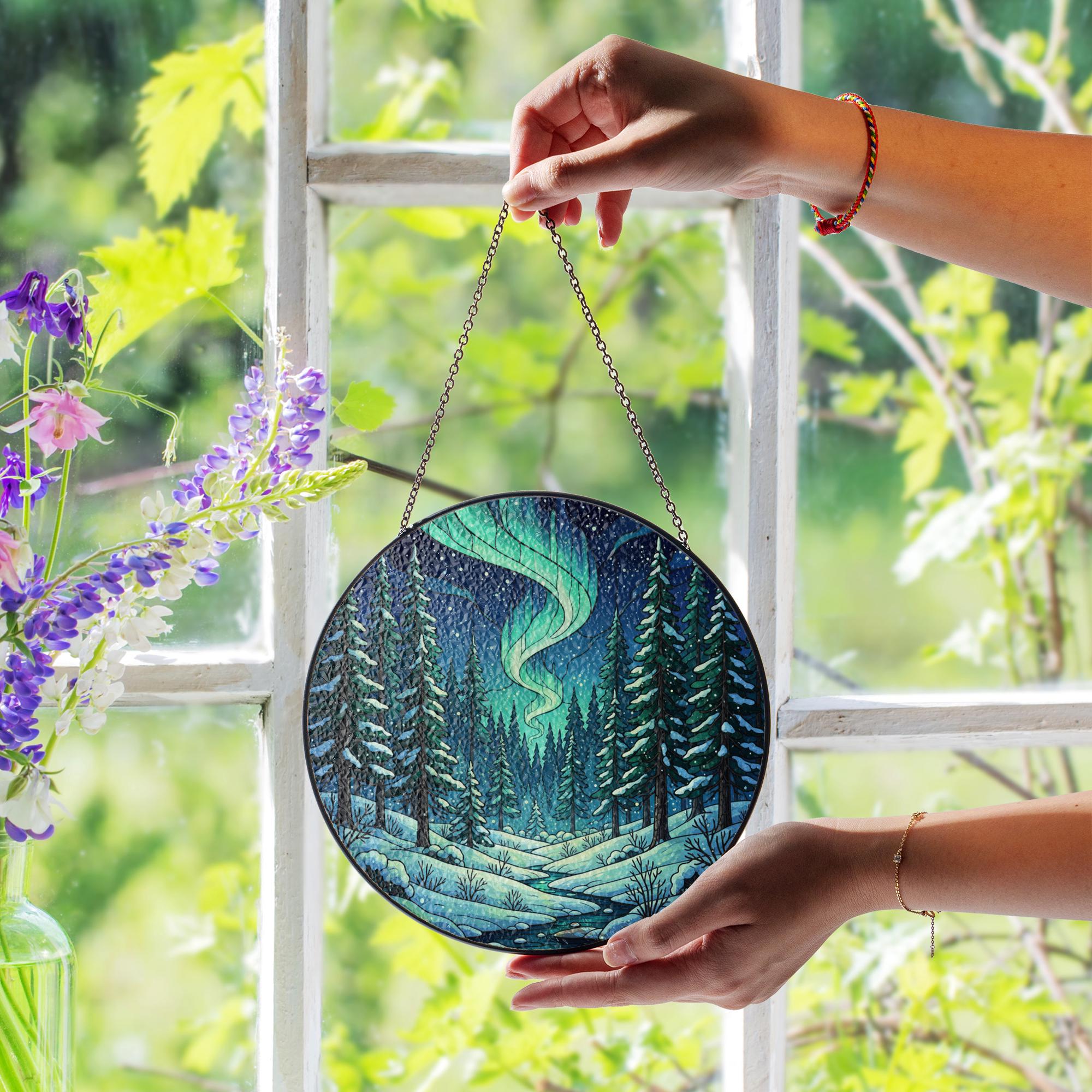 Glass Suncatcher – Northern Lights Decoration with Winter Forest Design