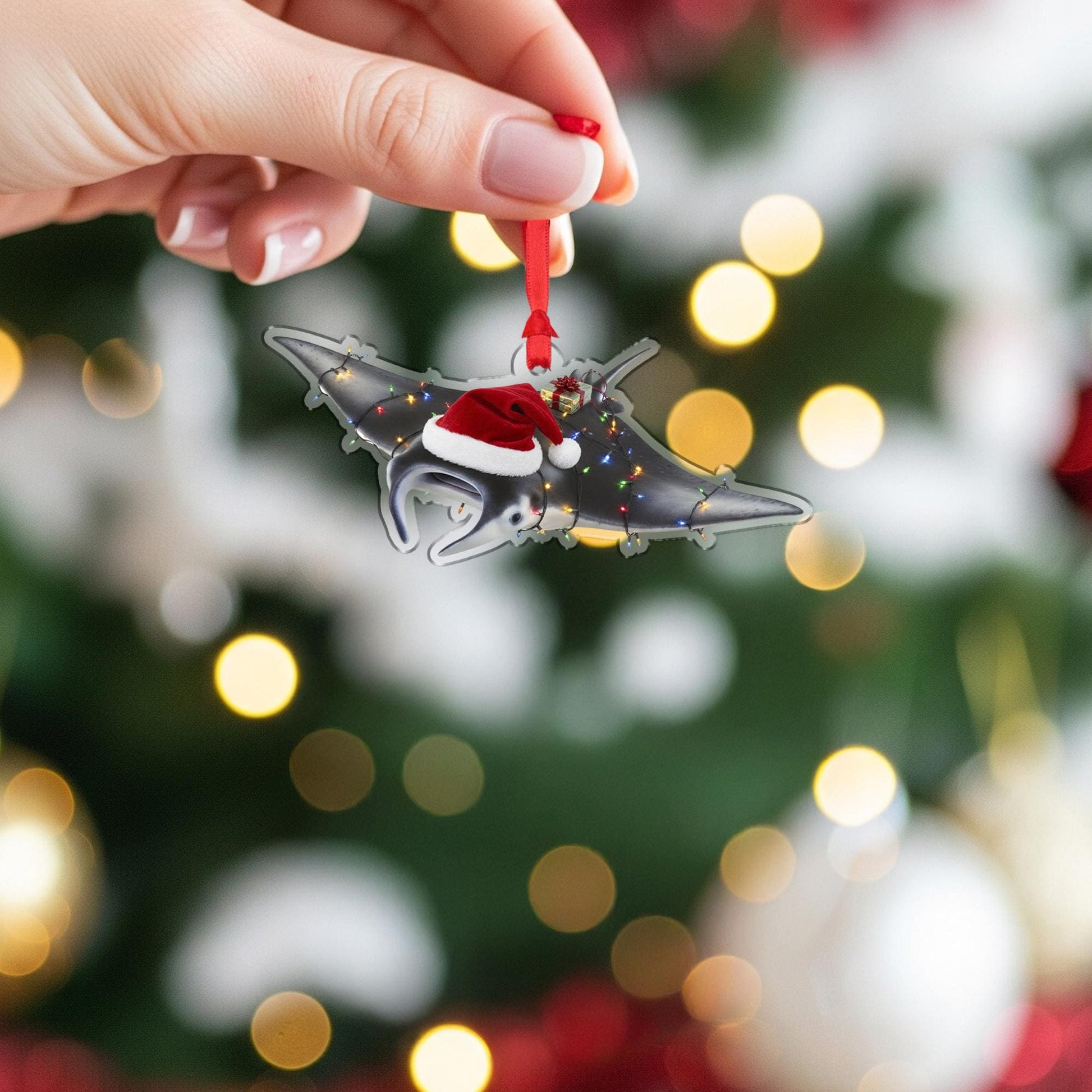 Manta Ray Ornament – Christmas Tree Decoration with Santa Hat and Lights