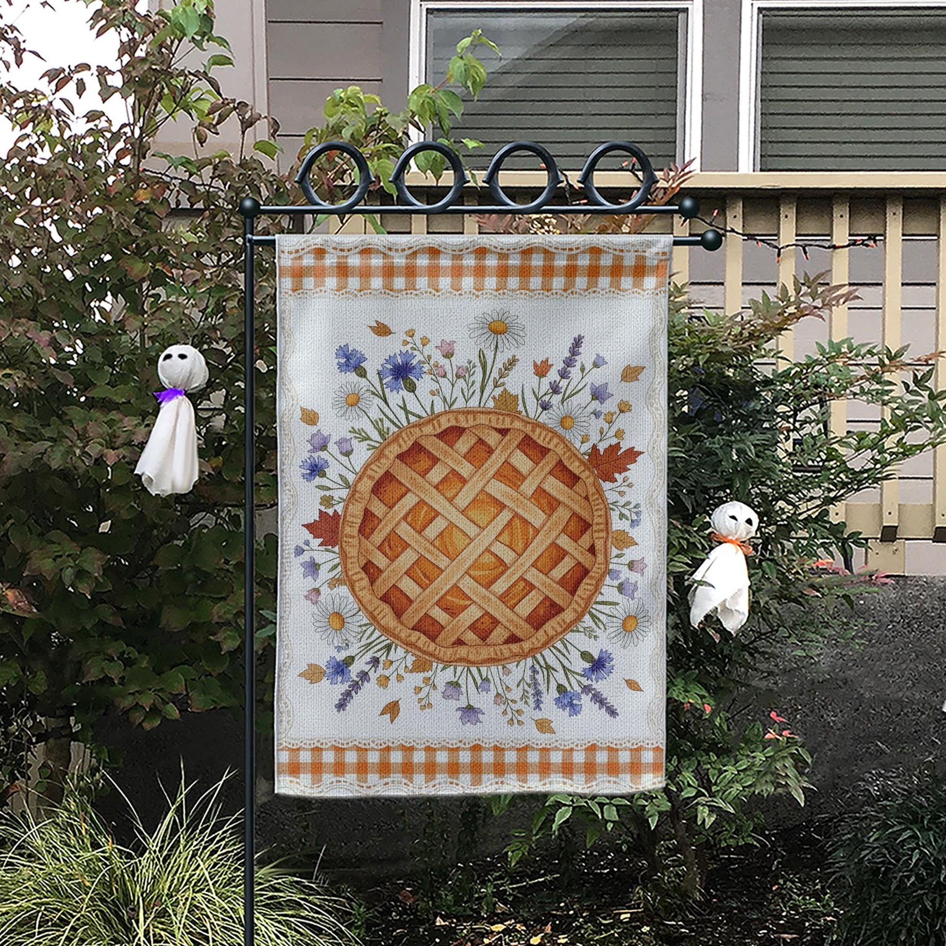 Fall Pie Garden Flag: Rustic Autumn Thanksgiving Decor