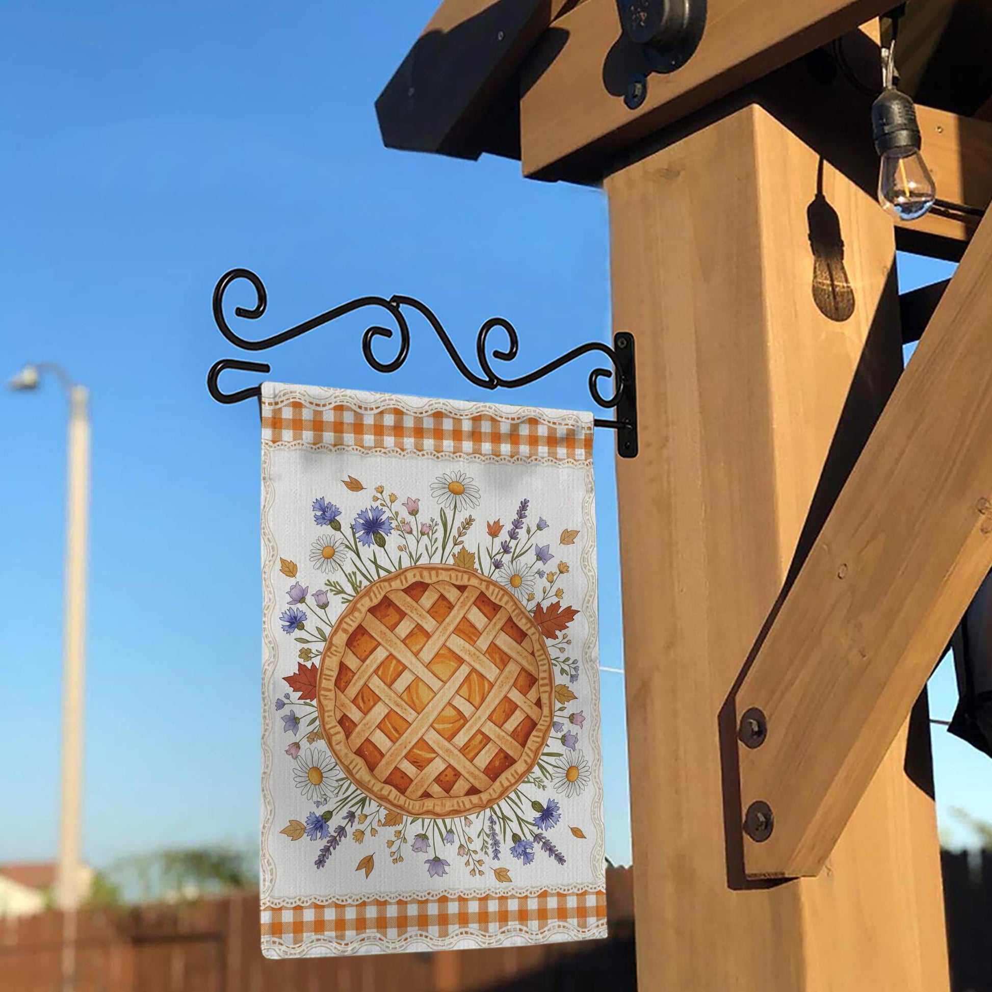 Fall Pie Garden Flag: Rustic Autumn Thanksgiving Decor
