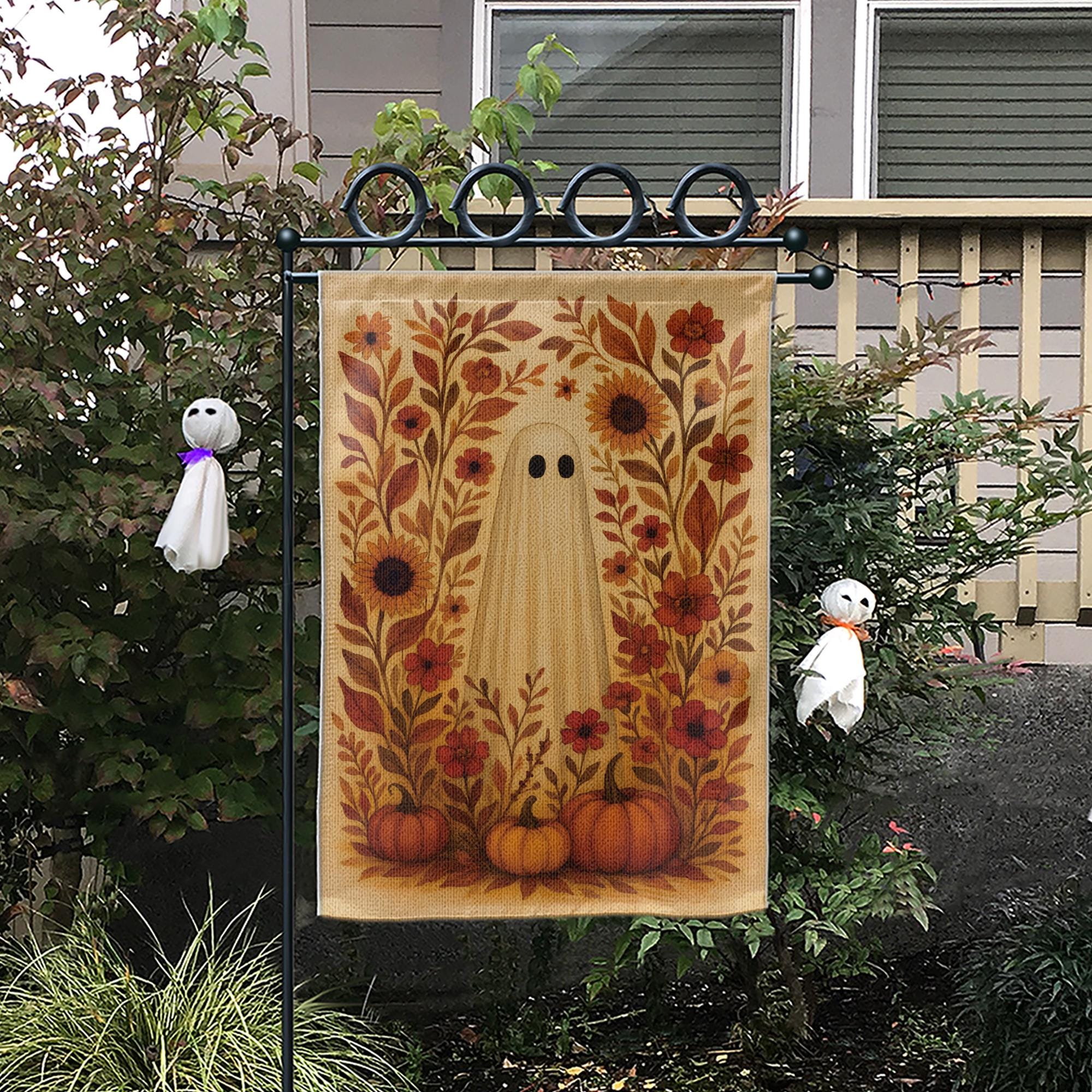 Cute Ghost Garden Flag, Rustic Fall Decor, Vintage Halloween Yard Flag, Autumn Welcome with Pumpkins, Spooky Cottagecore Banner