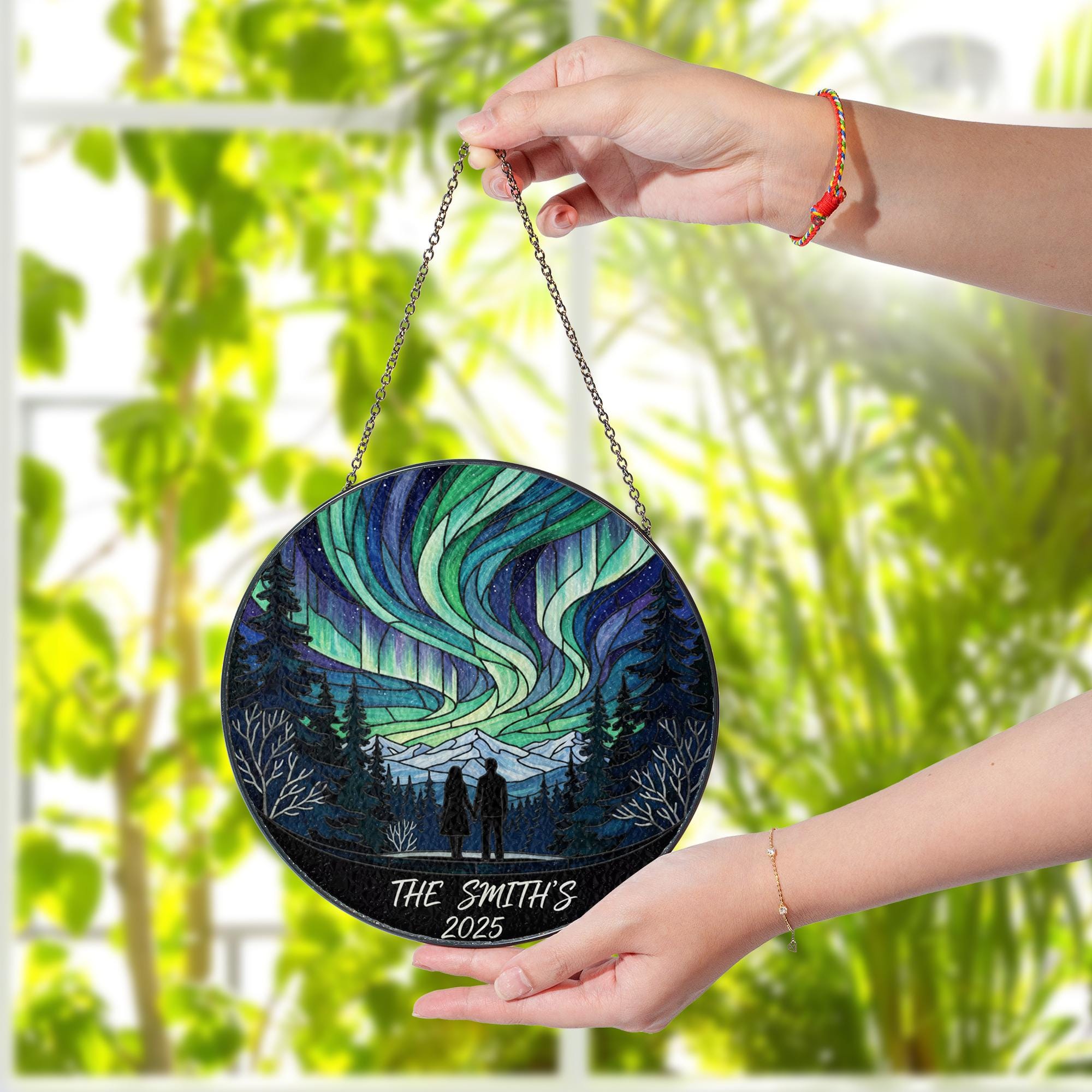 Personalized Glass Suncatcher – Northern Lights Design with Couple Silhouette, Trees, and Mountains