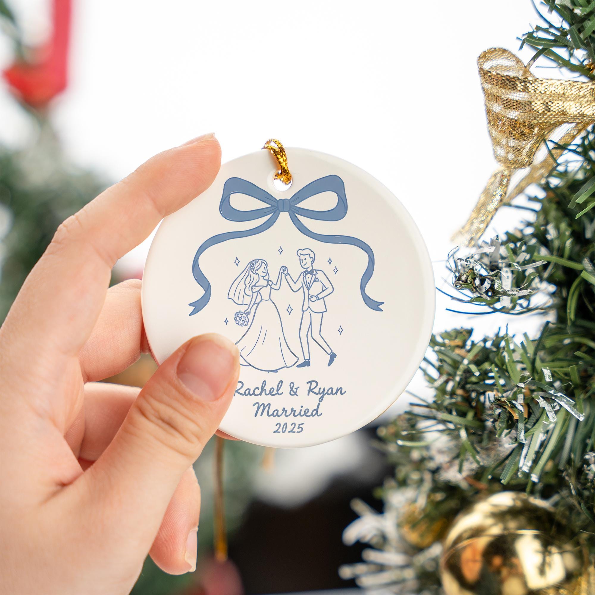 Personalized Wedding Ornament Ceramic – Bride and Groom Illustration, Keepsake 2025